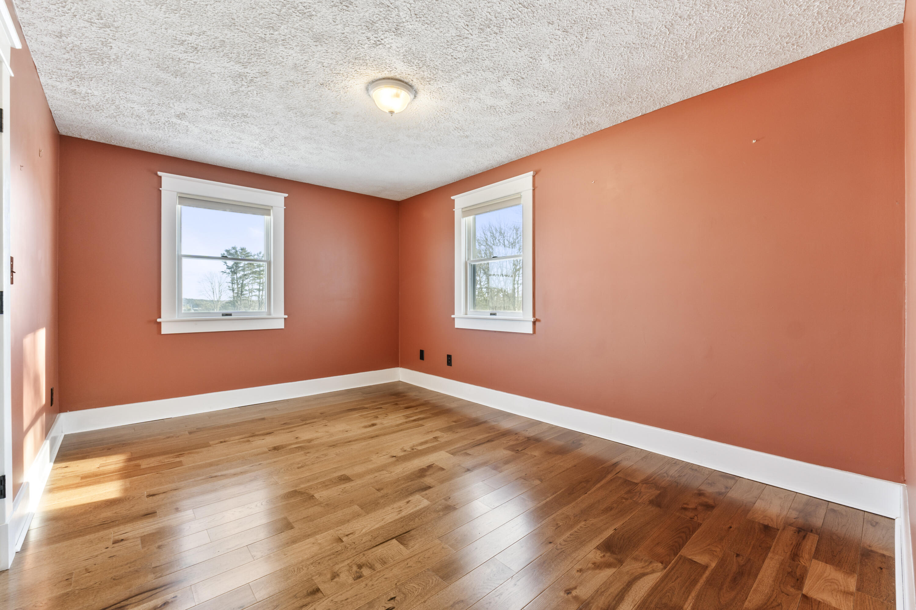 467 Bay Road