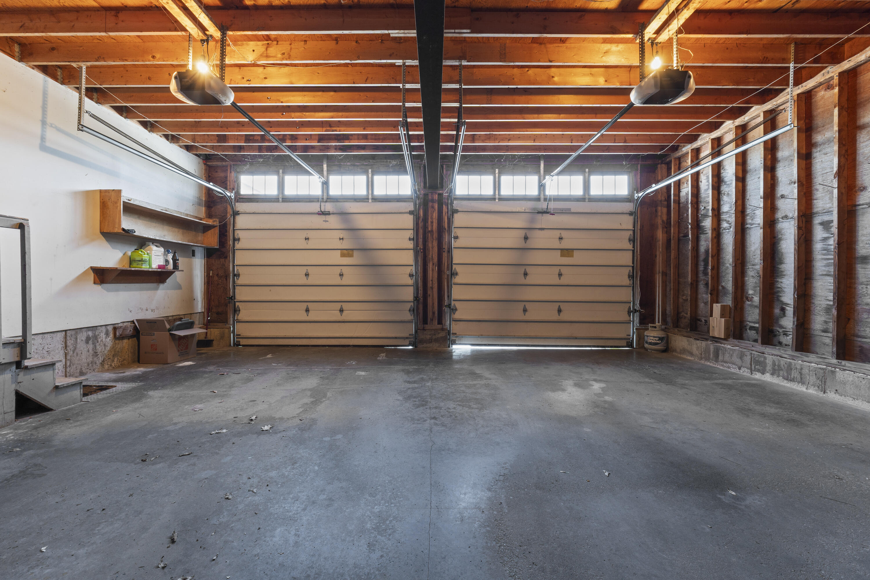 467 Bay Road