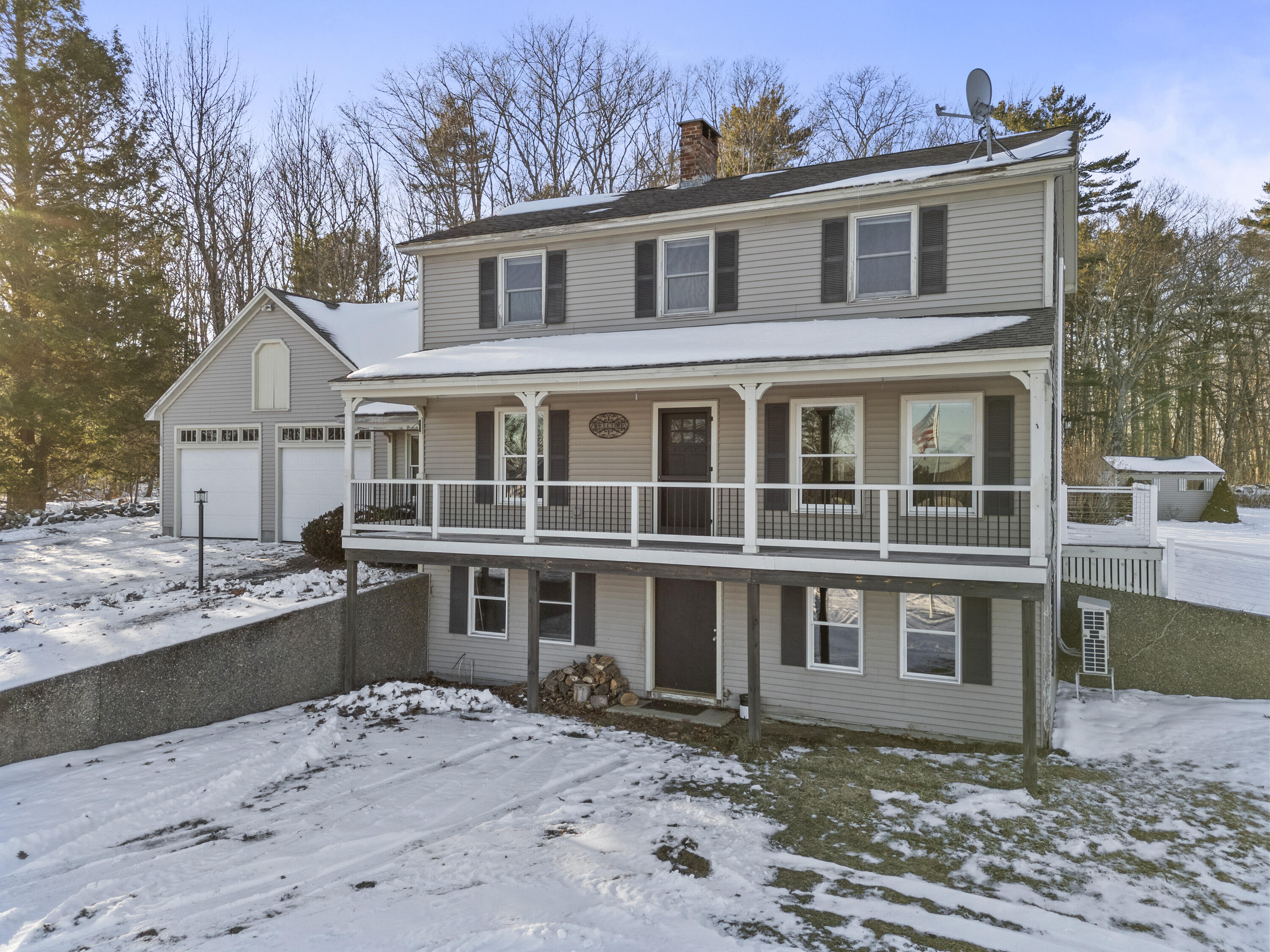 467 Bay Road