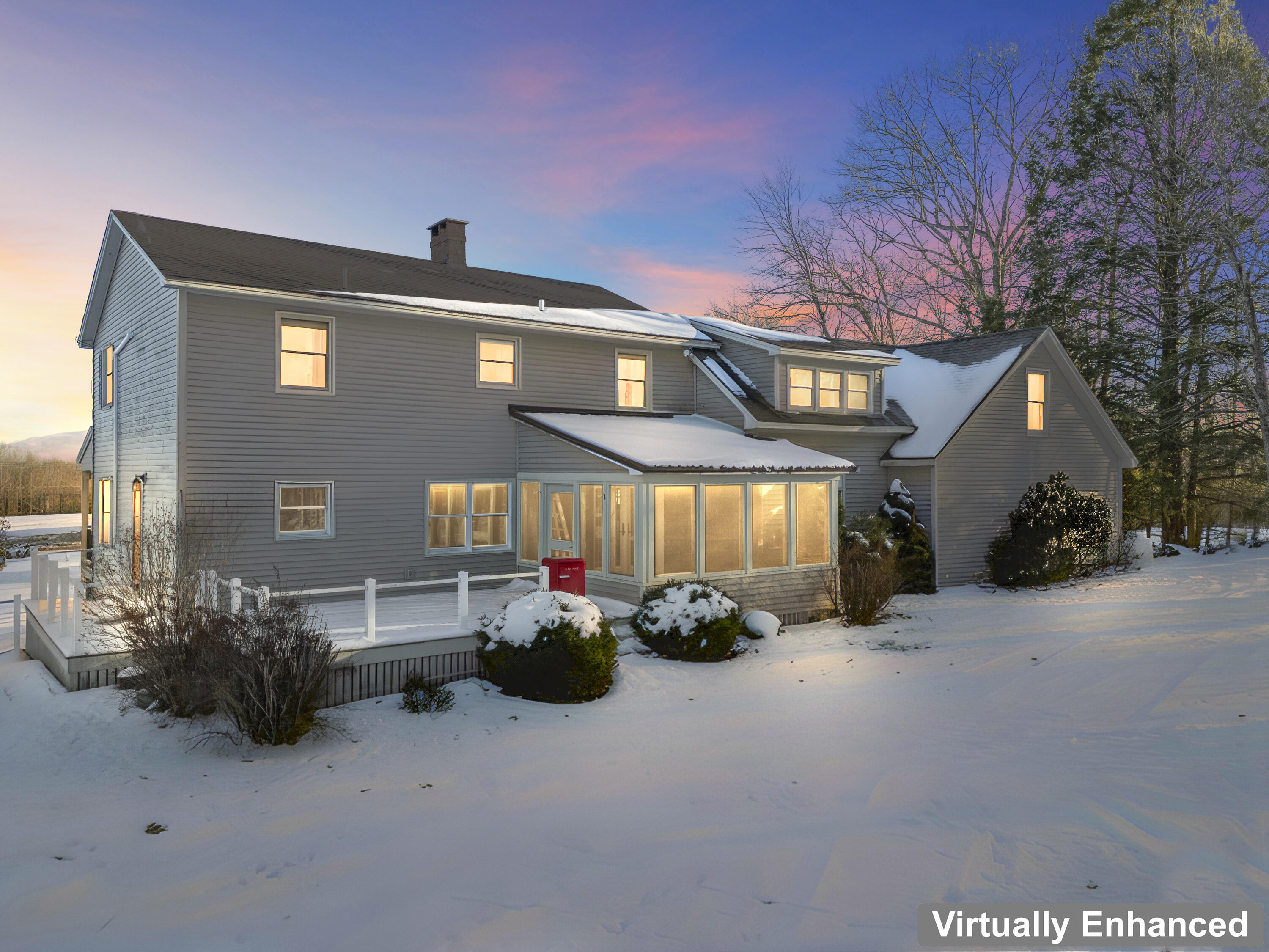 467 Bay Road