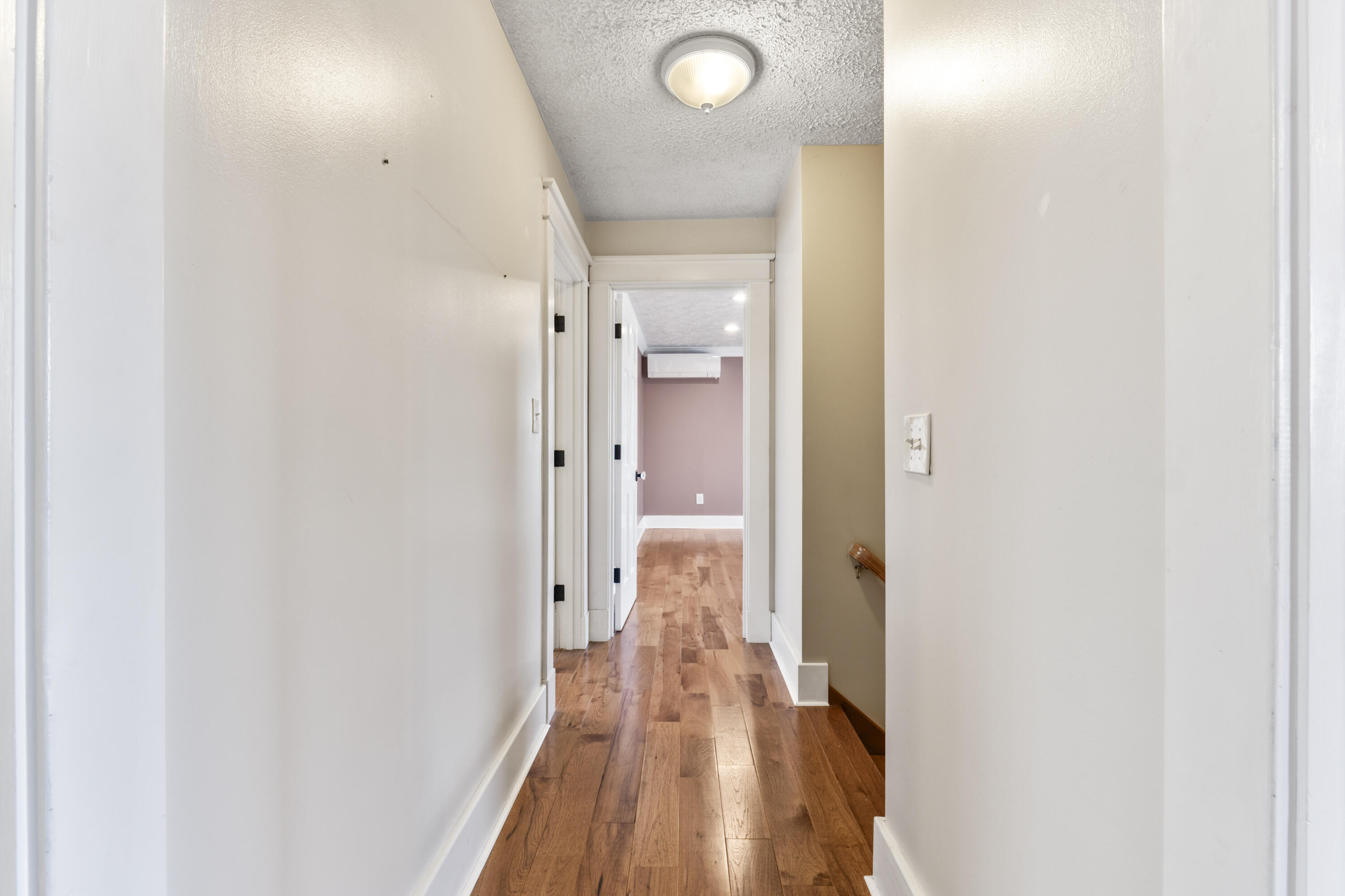 467 Bay Road