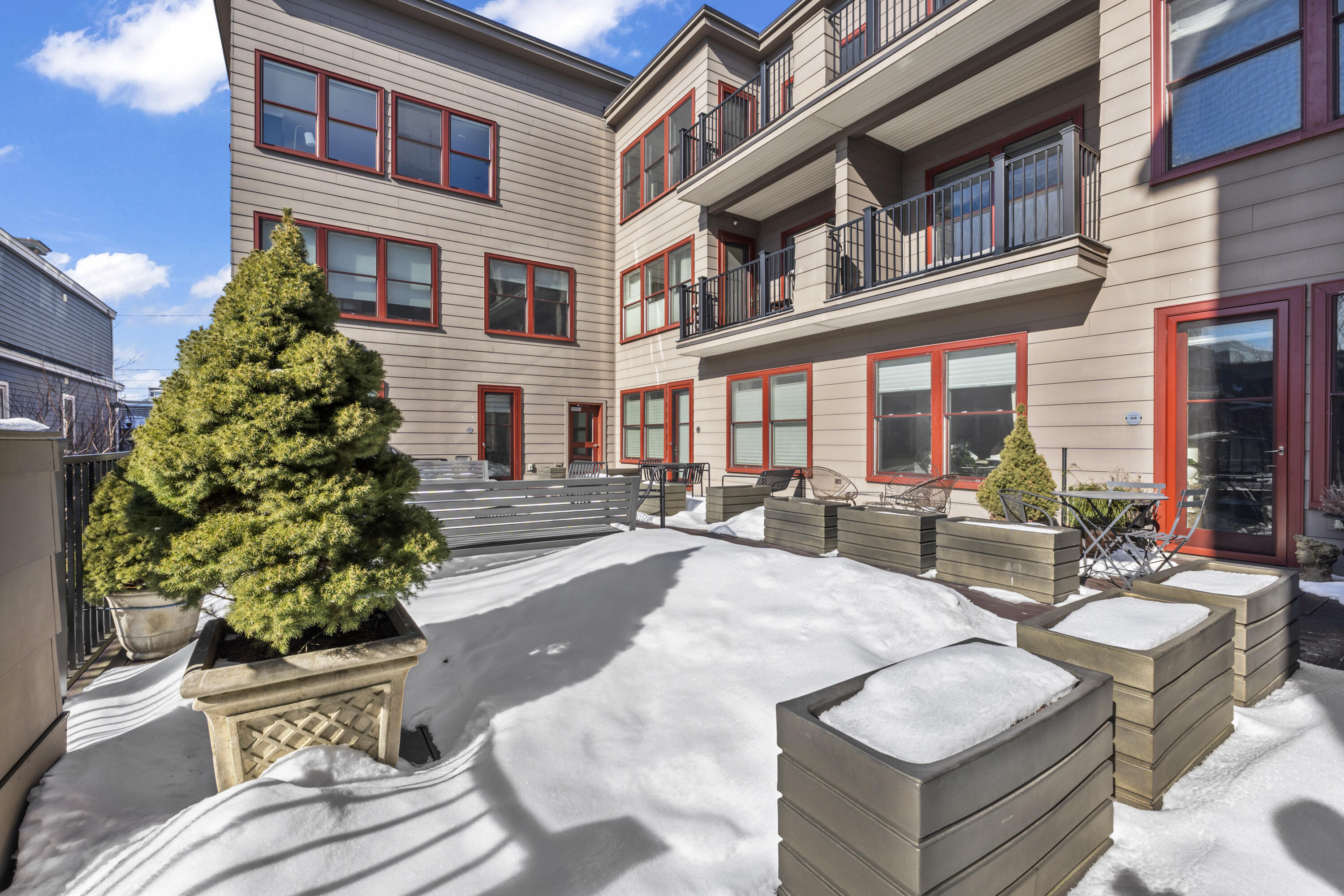 62 India Street 203