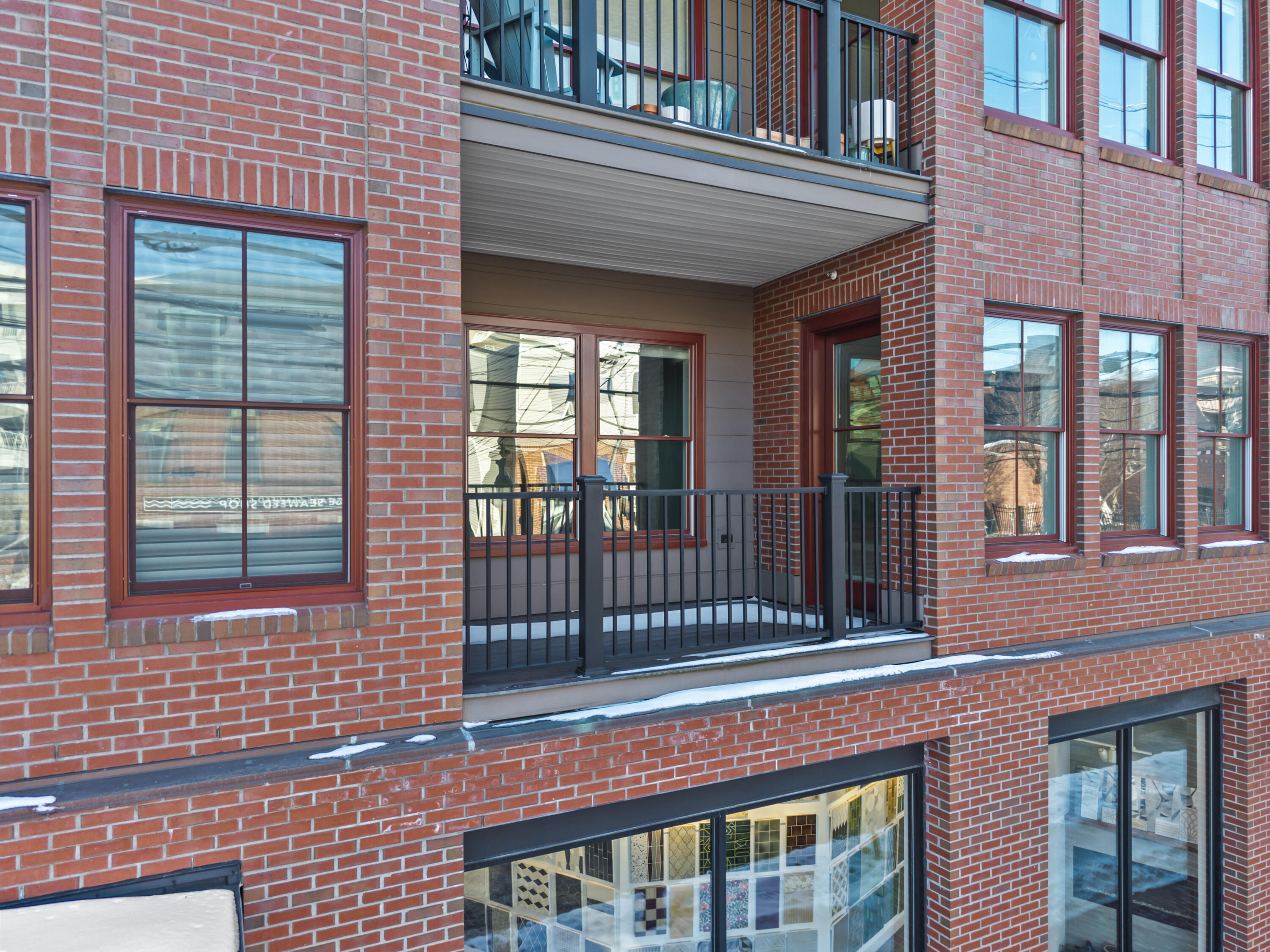 62 India Street 203