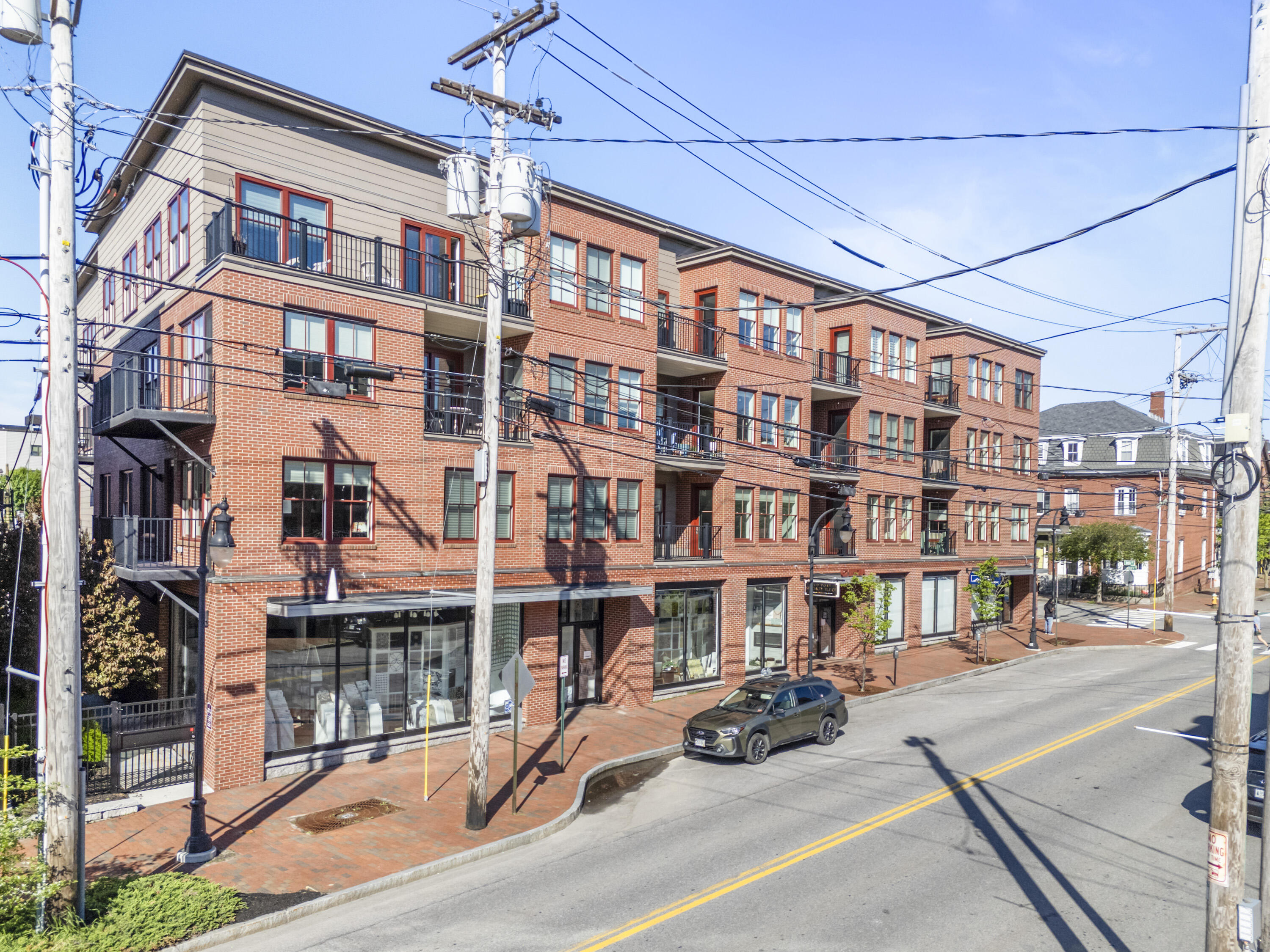 62 India Street 203
