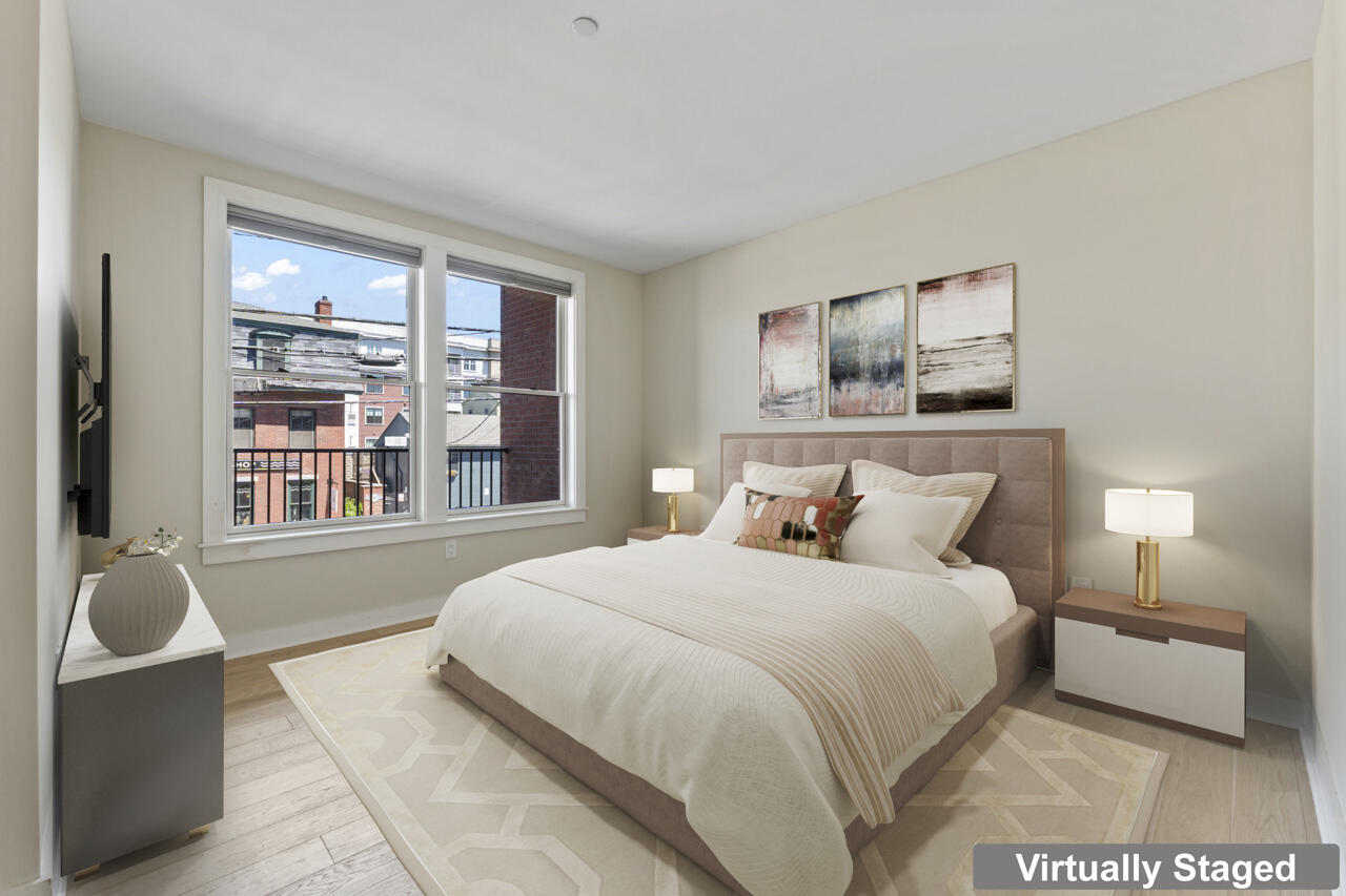 62 India Street 203