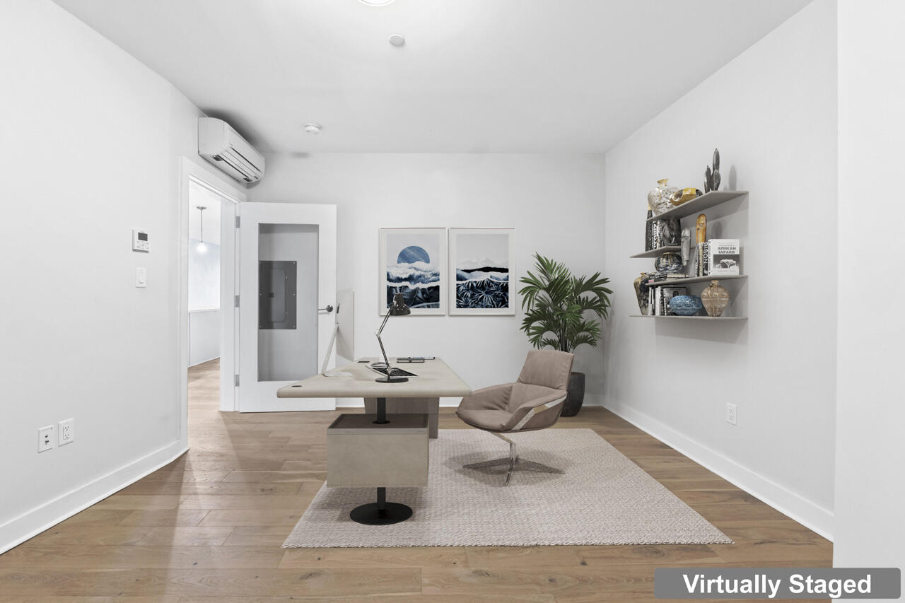 62 India Street 203