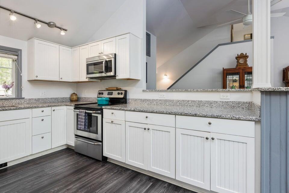 24 Dolloff Drive