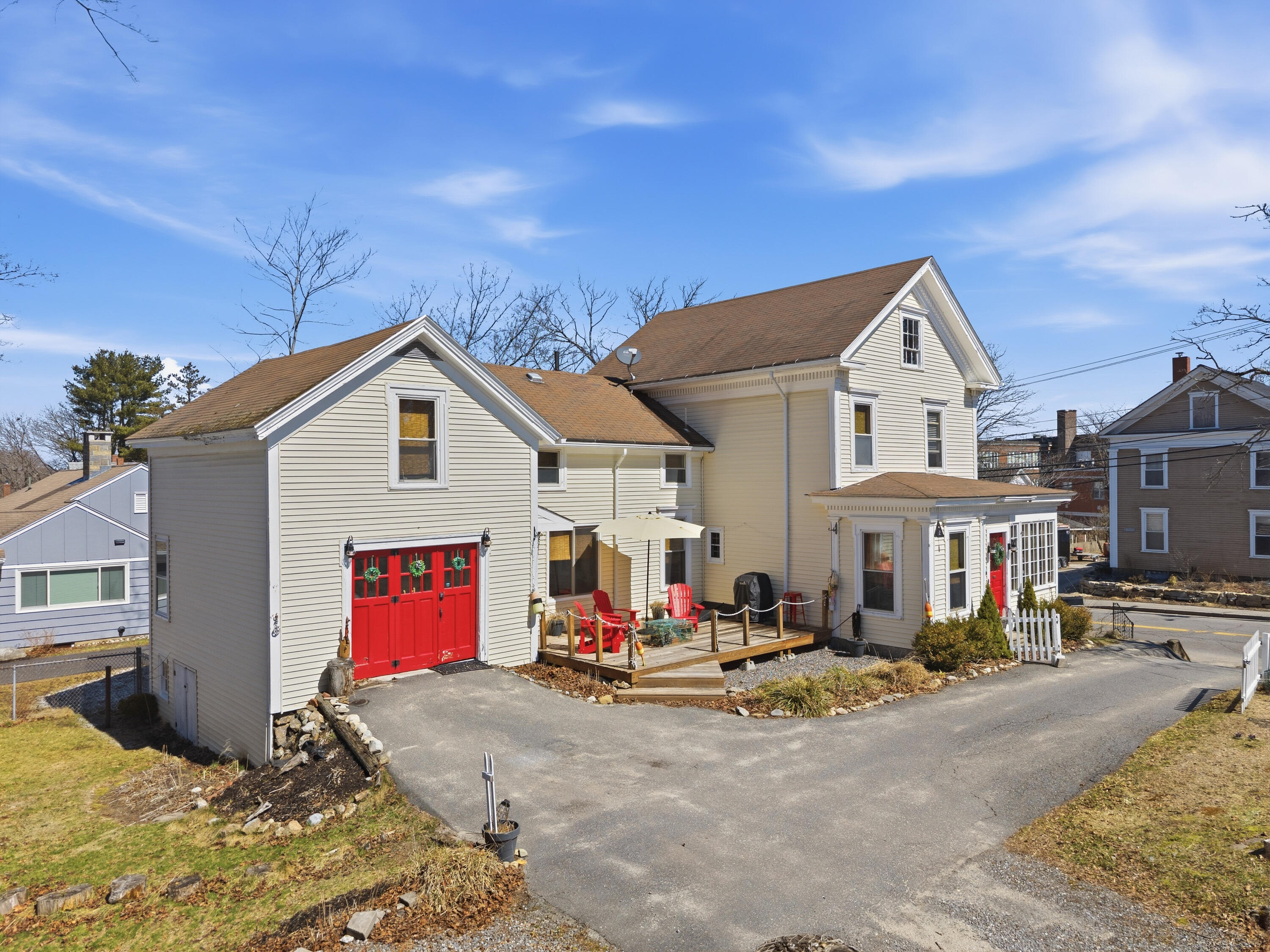 48 Lincoln Street