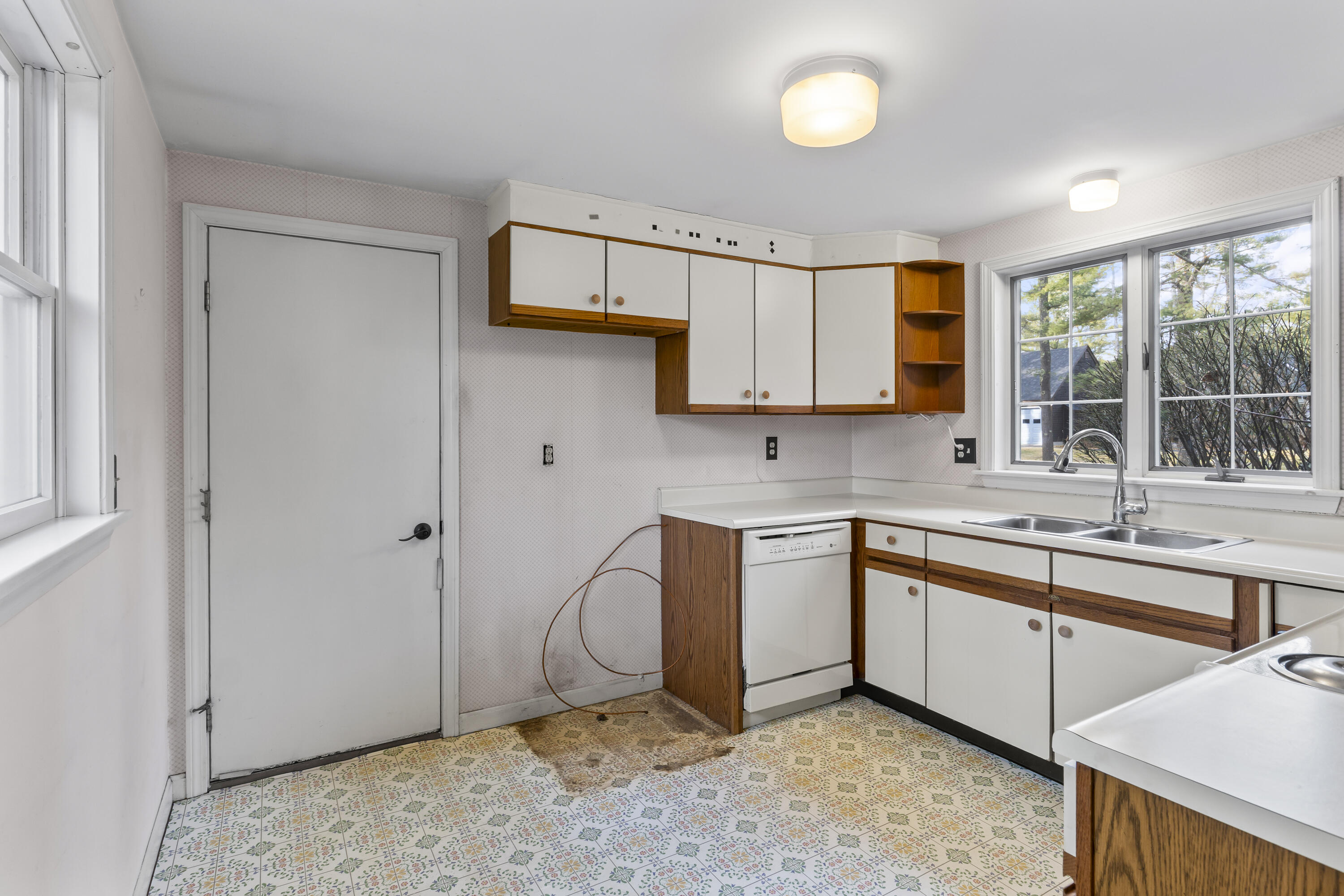 27 Cluf Bay Road 27