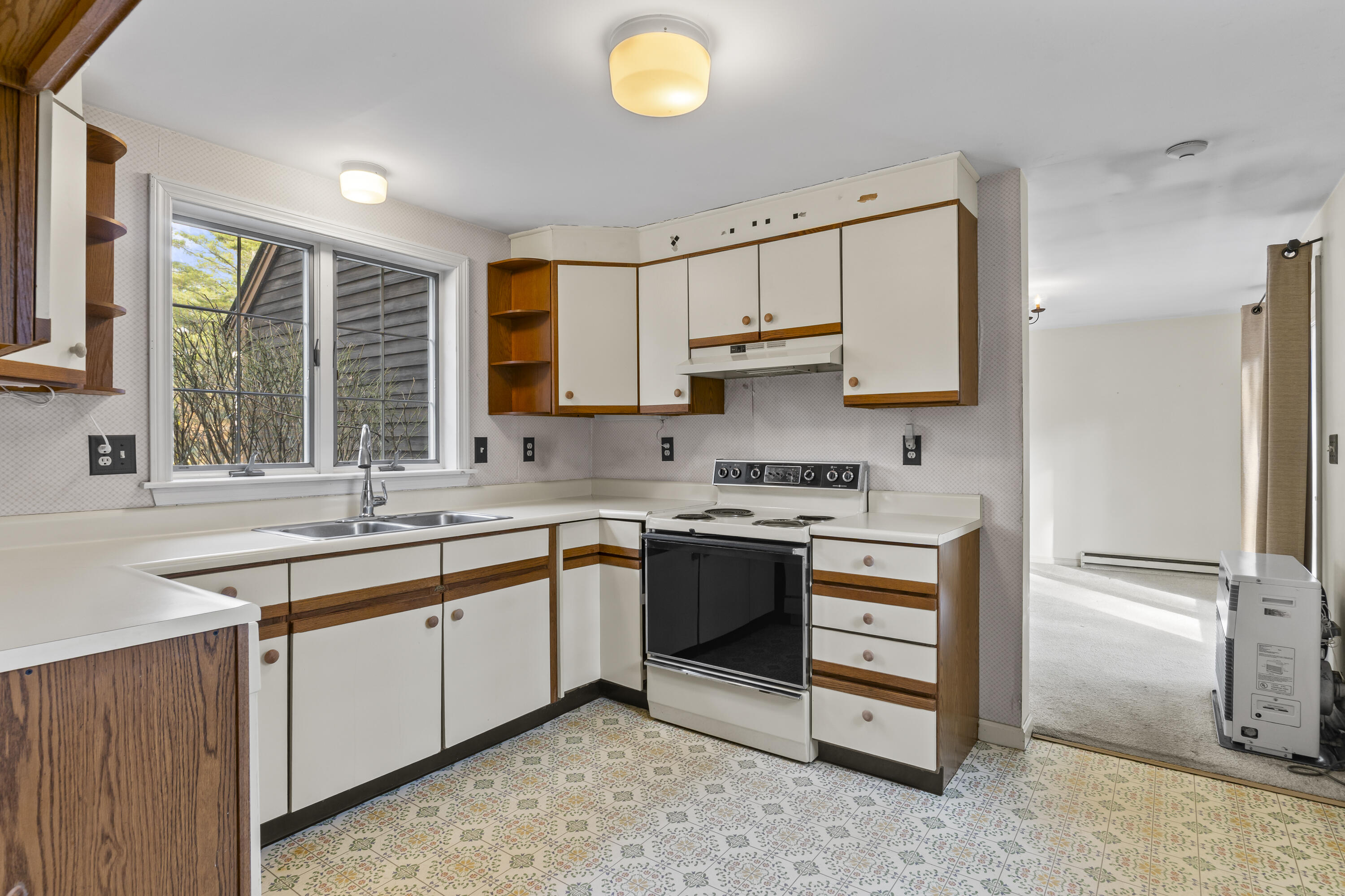 27 Cluf Bay Road 27