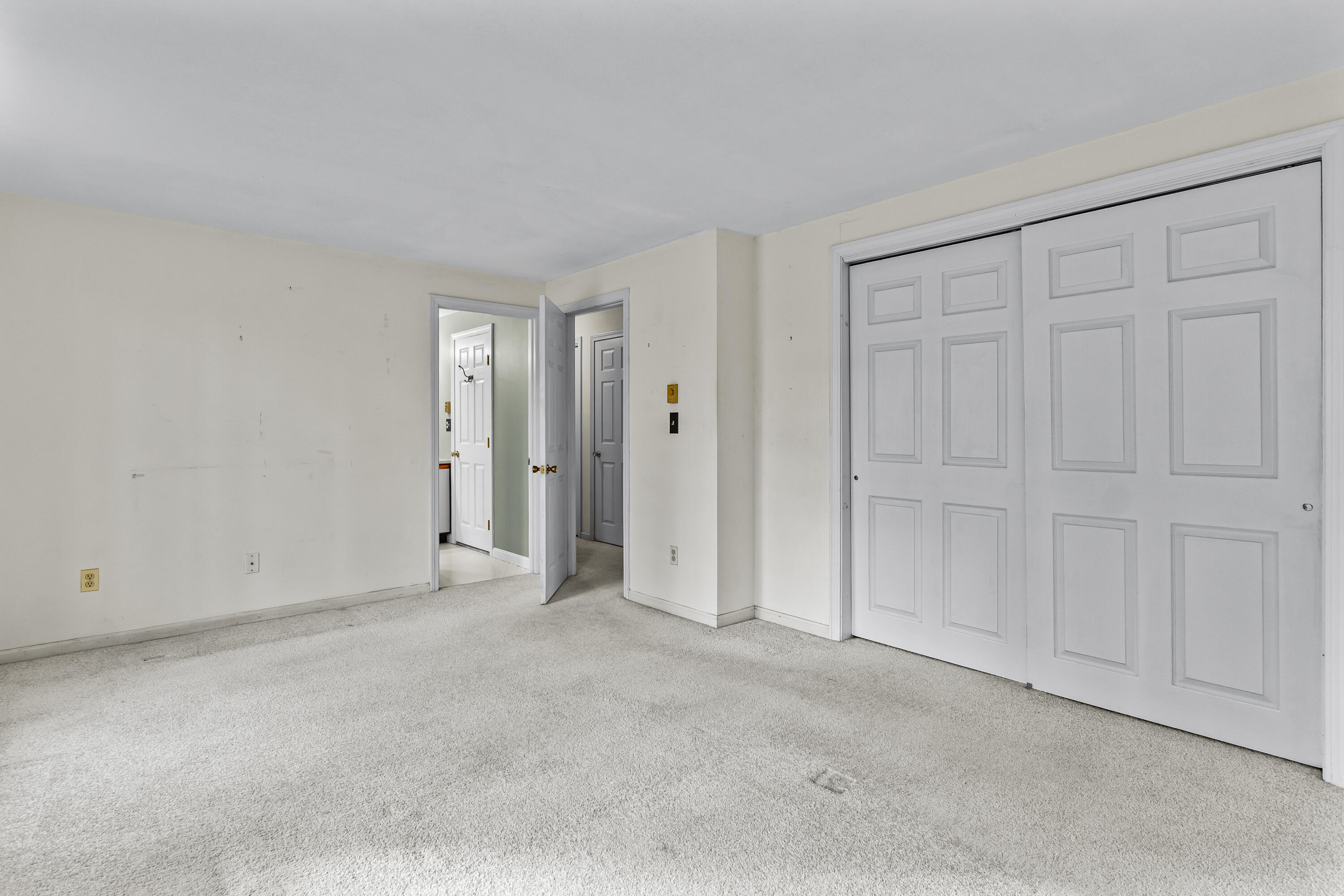 27 Cluf Bay Road 27