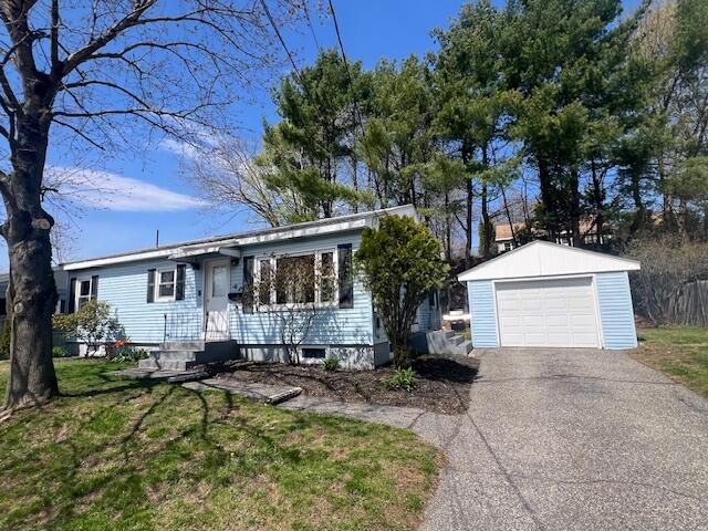 48 Dumont Avenue