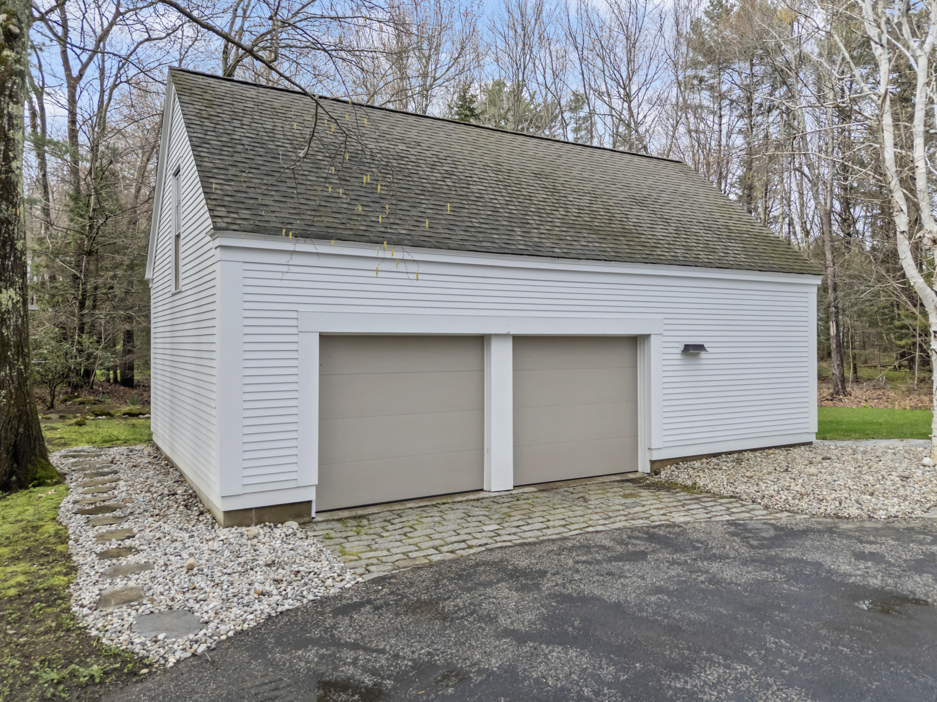 18 Zeitler Farm Road