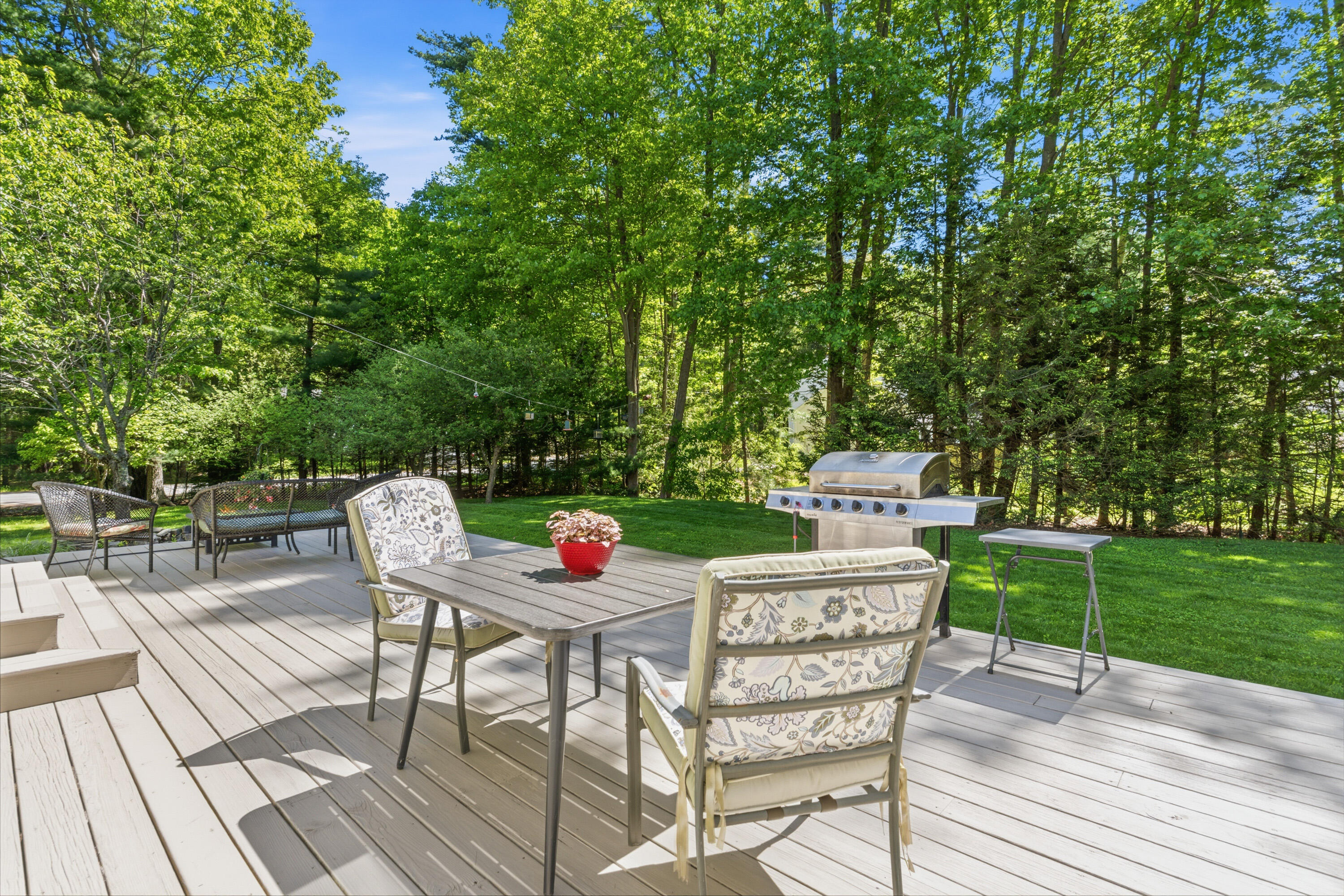 33 Hemlock Road