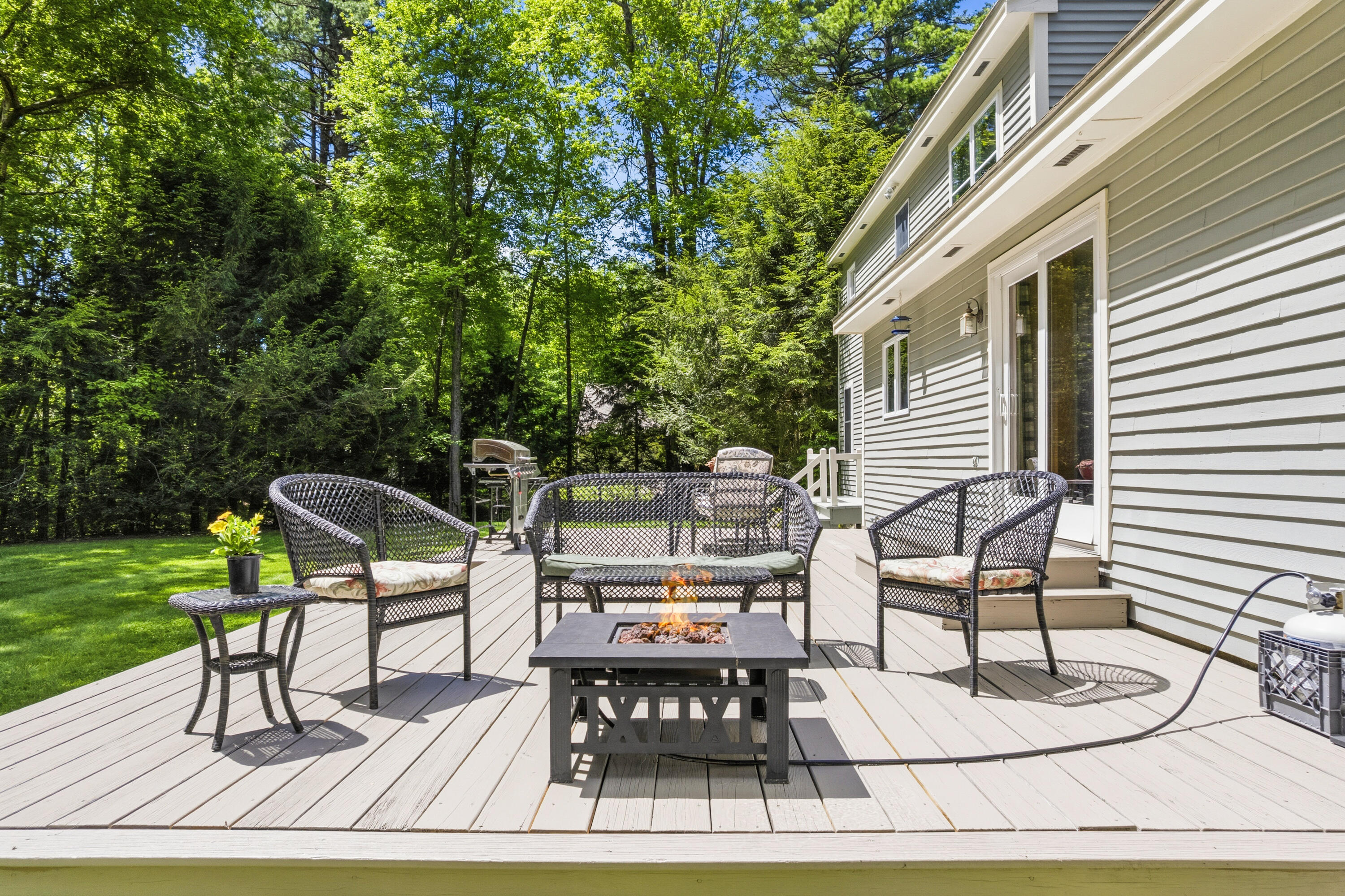 33 Hemlock Road