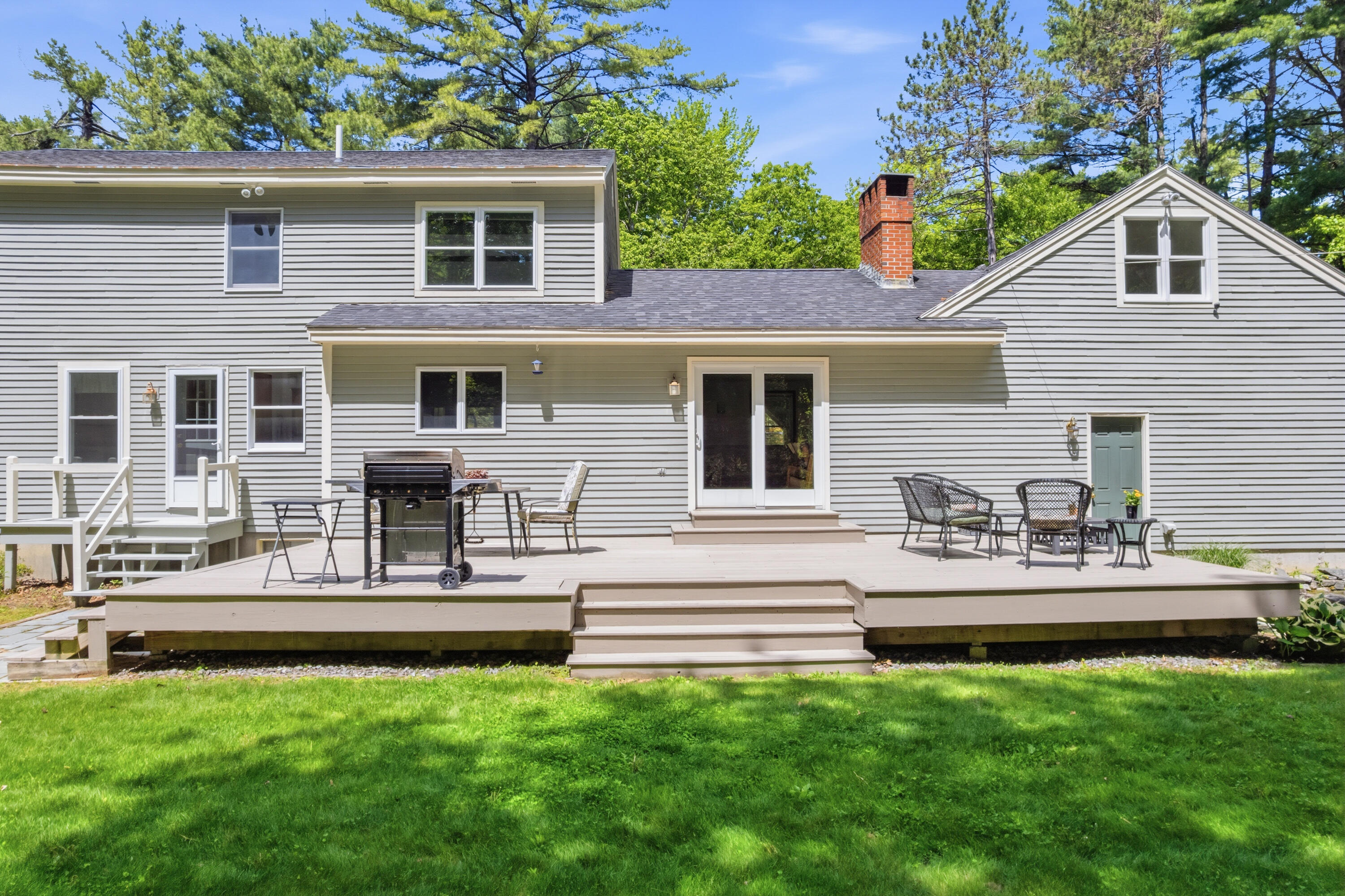 33 Hemlock Road