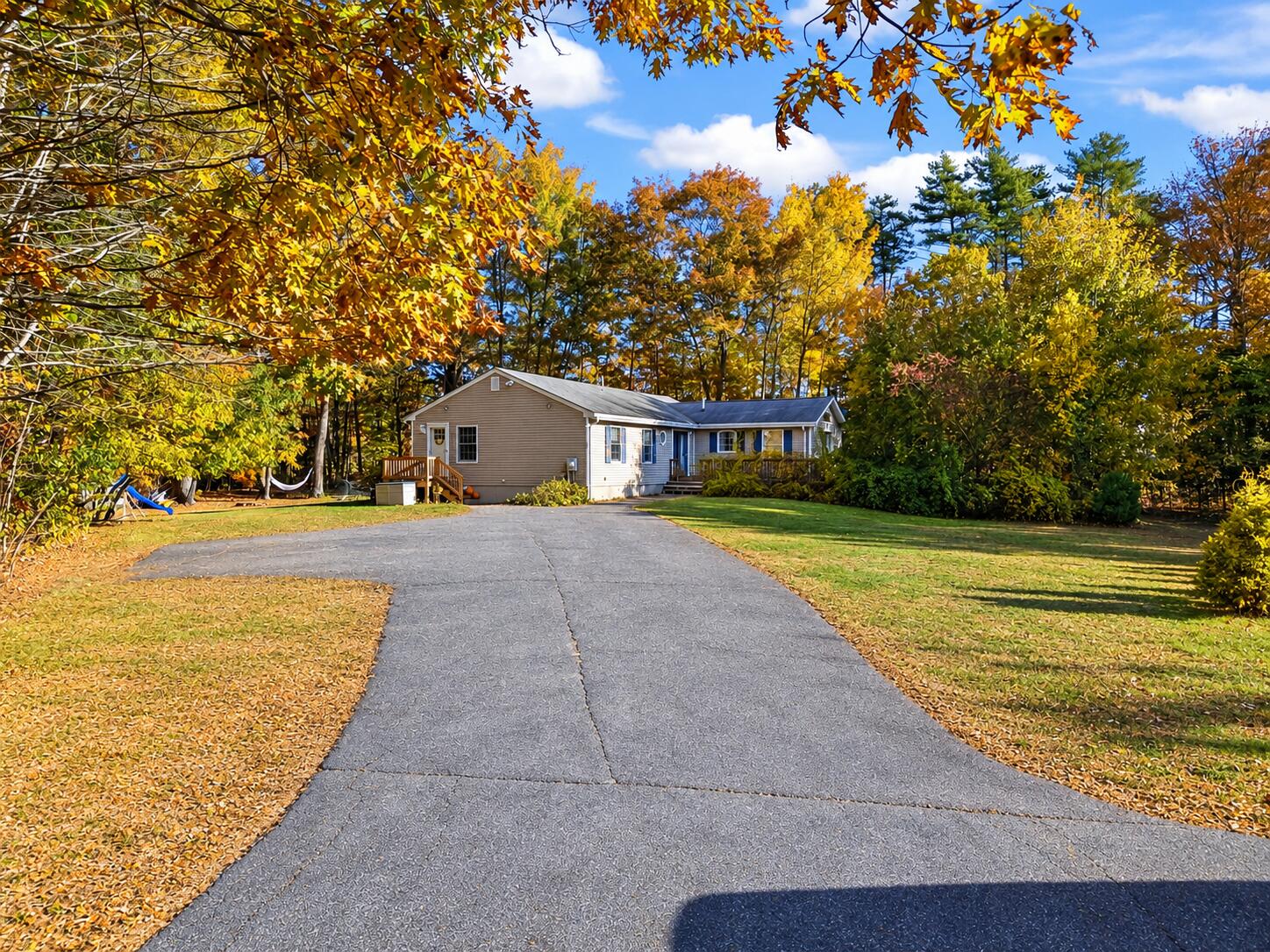 27 River Road