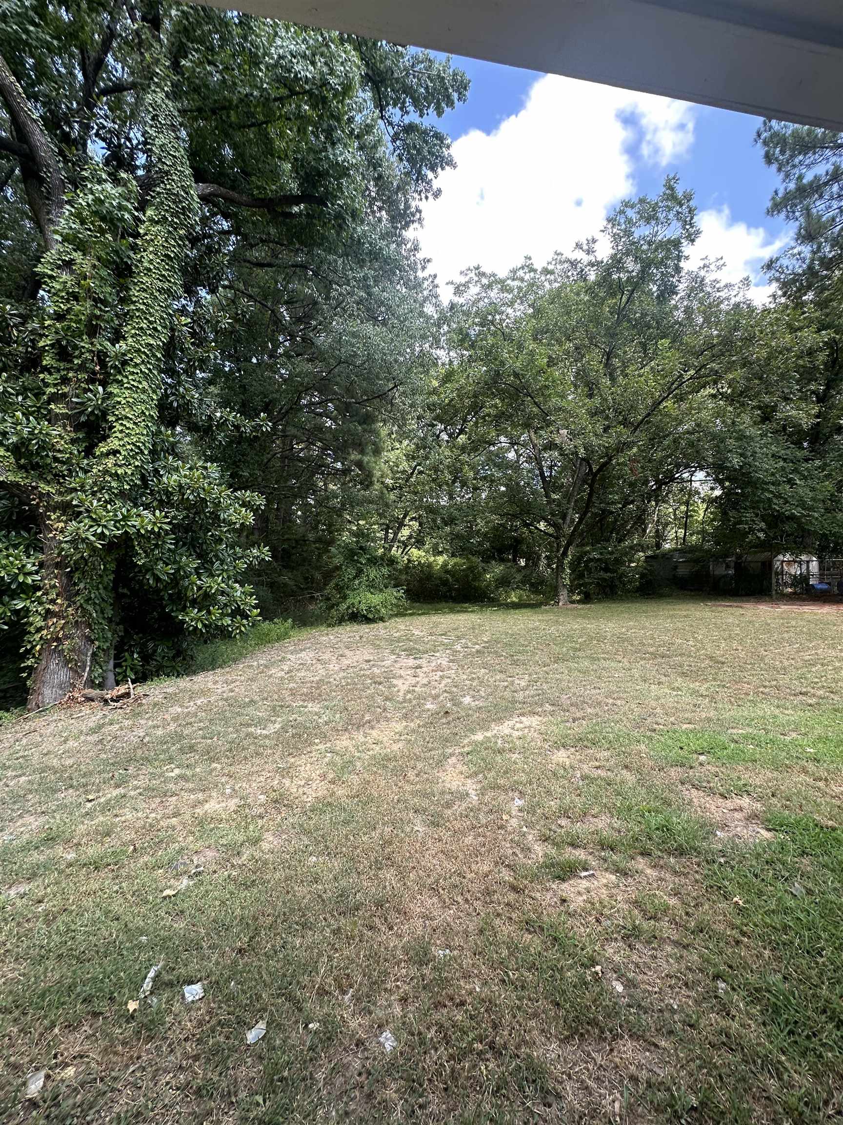 3402 LAKEVIEW RD