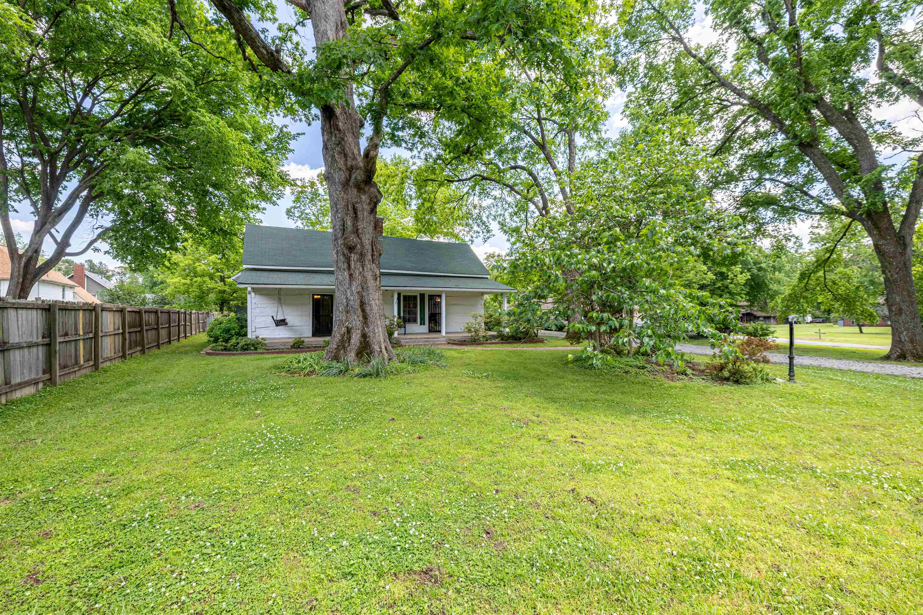 3292 SYCAMORE VIEW DR