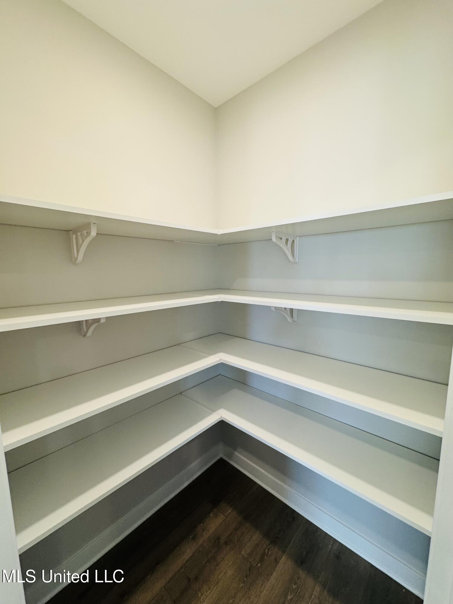 9530 Mcelroy Farms Drive