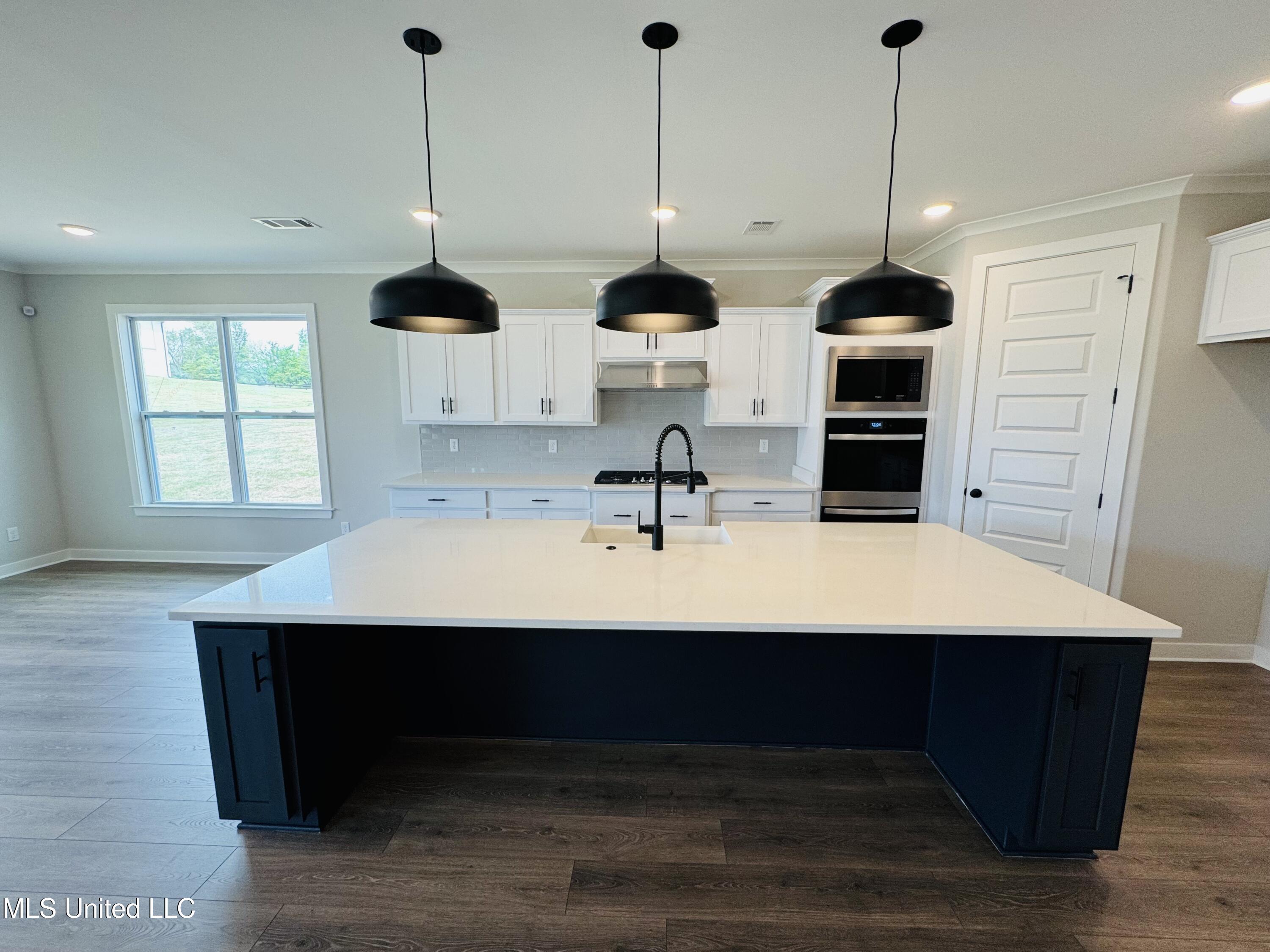 9530 Mcelroy Farms Drive