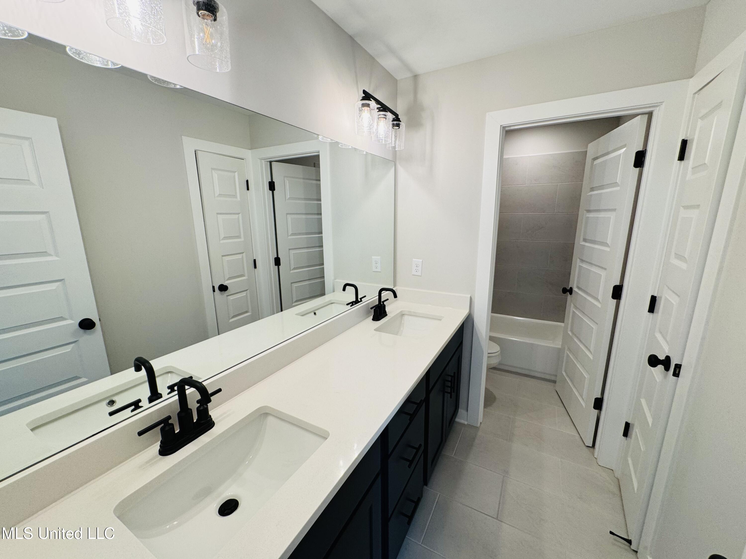 9530 Mcelroy Farms Drive