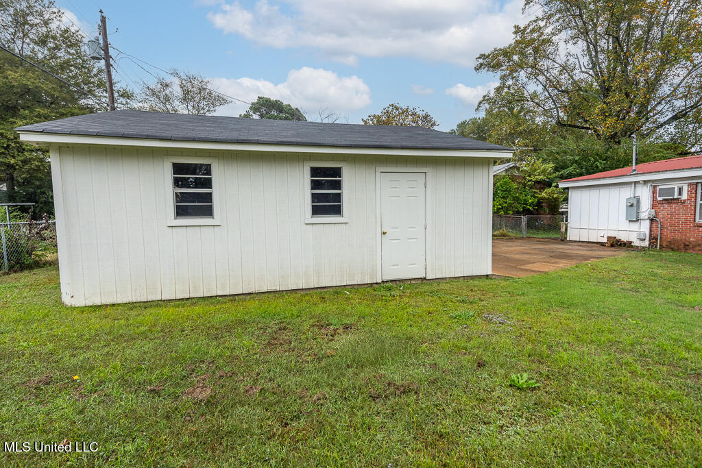 1582 Vicksburg Drive