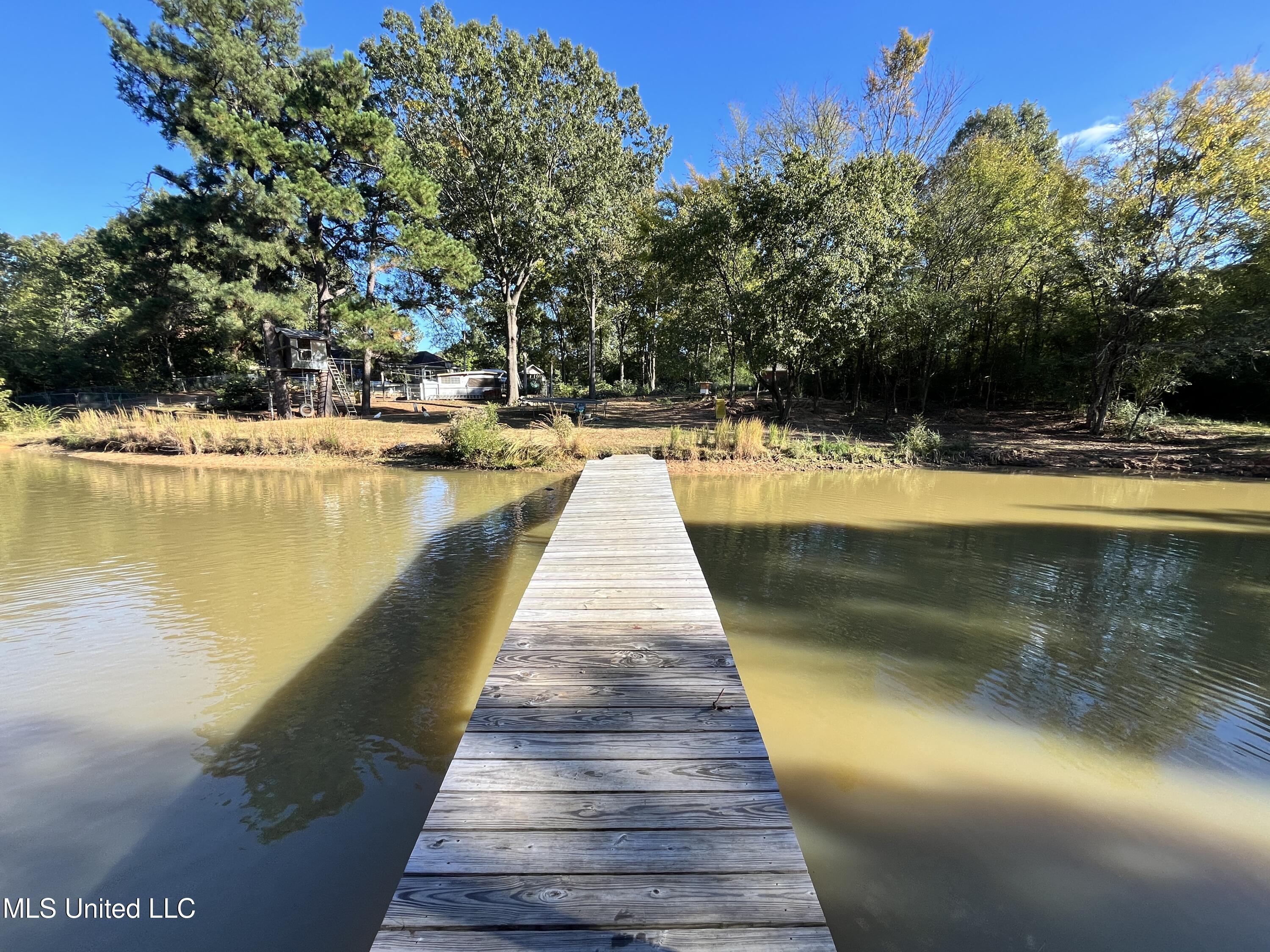 5816 N Rolling Pine Drive