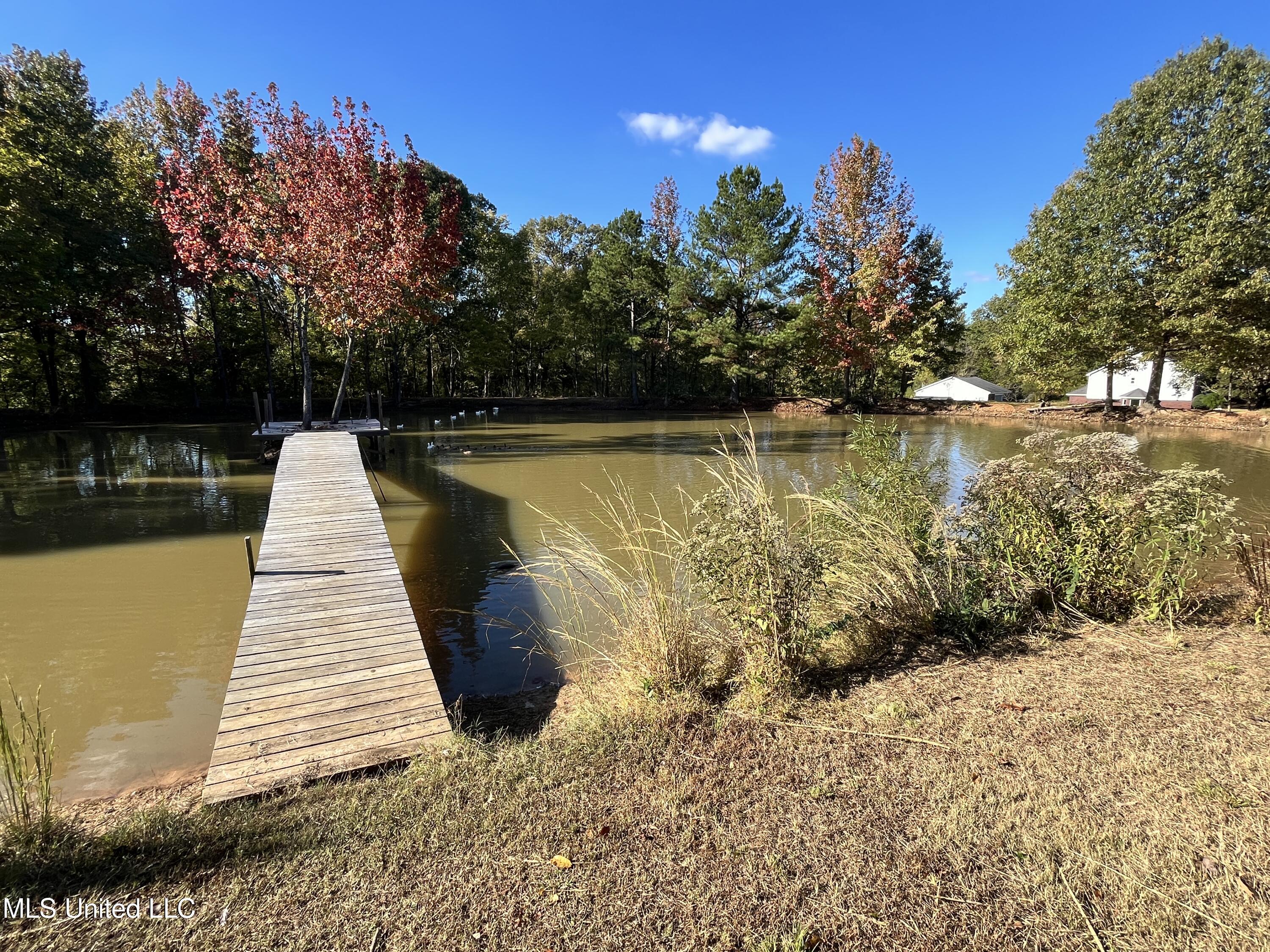 5816 N Rolling Pine Drive