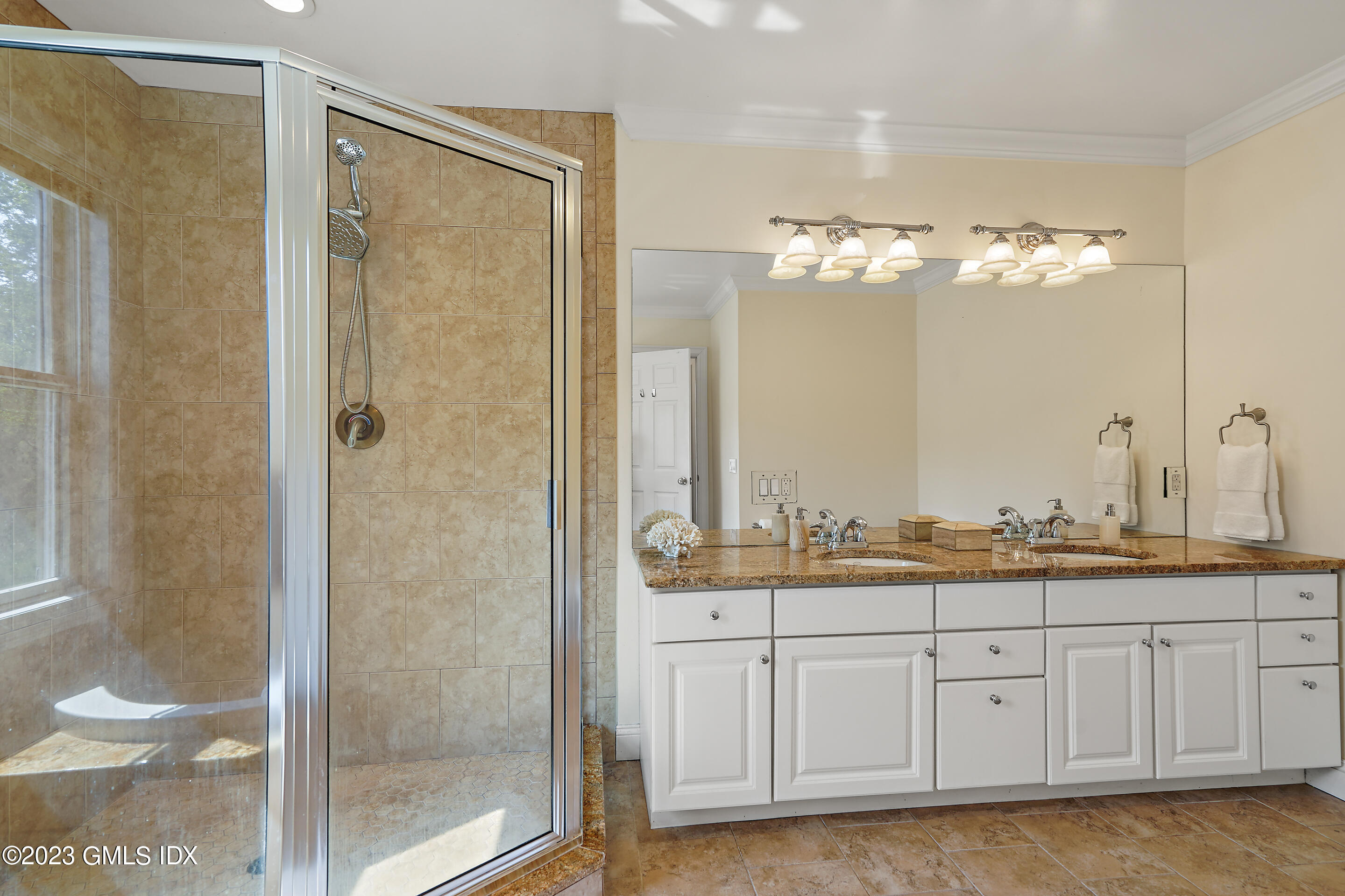 203 S Water Street, B