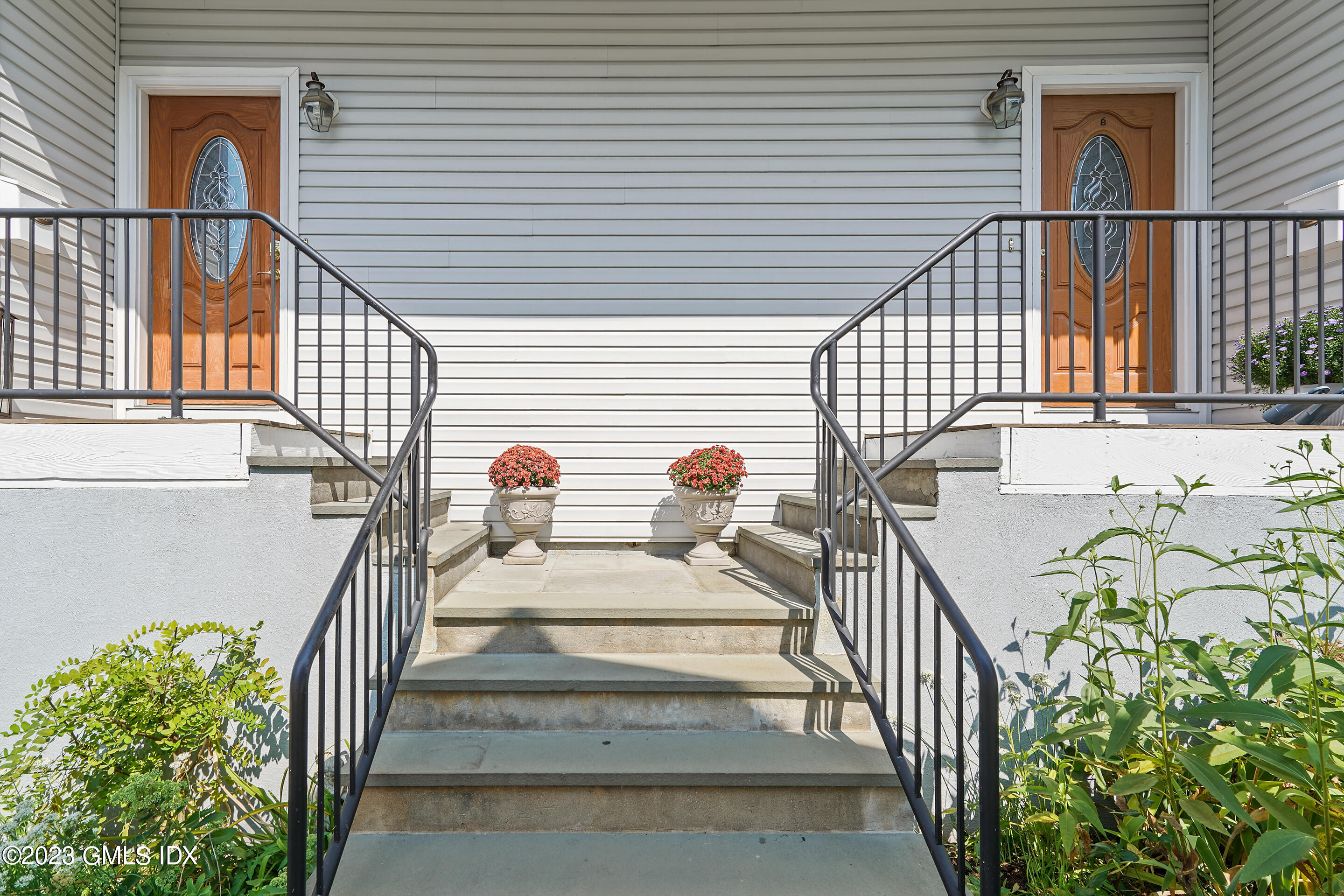 203 S Water Street, B