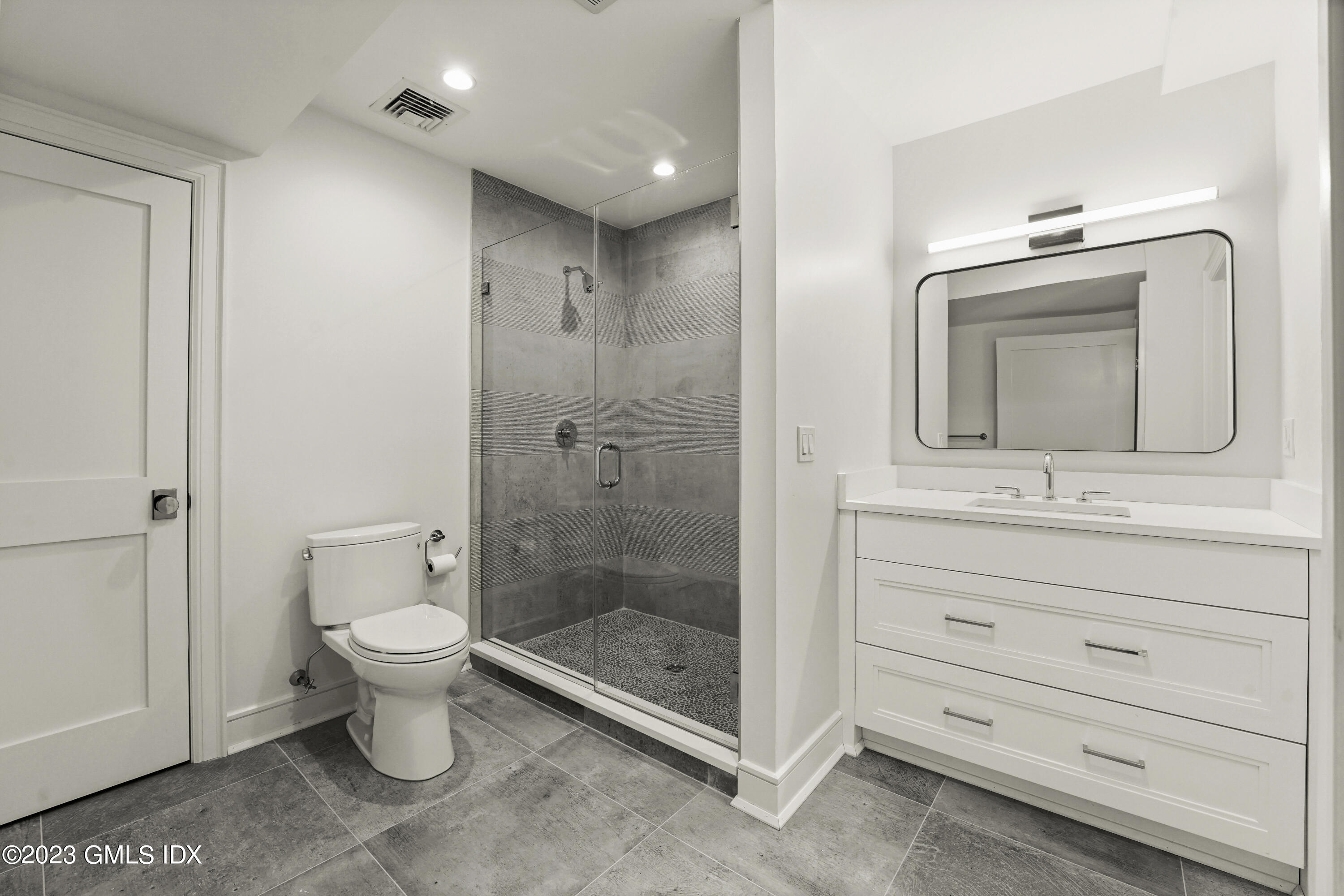 6 Pleasant View Place