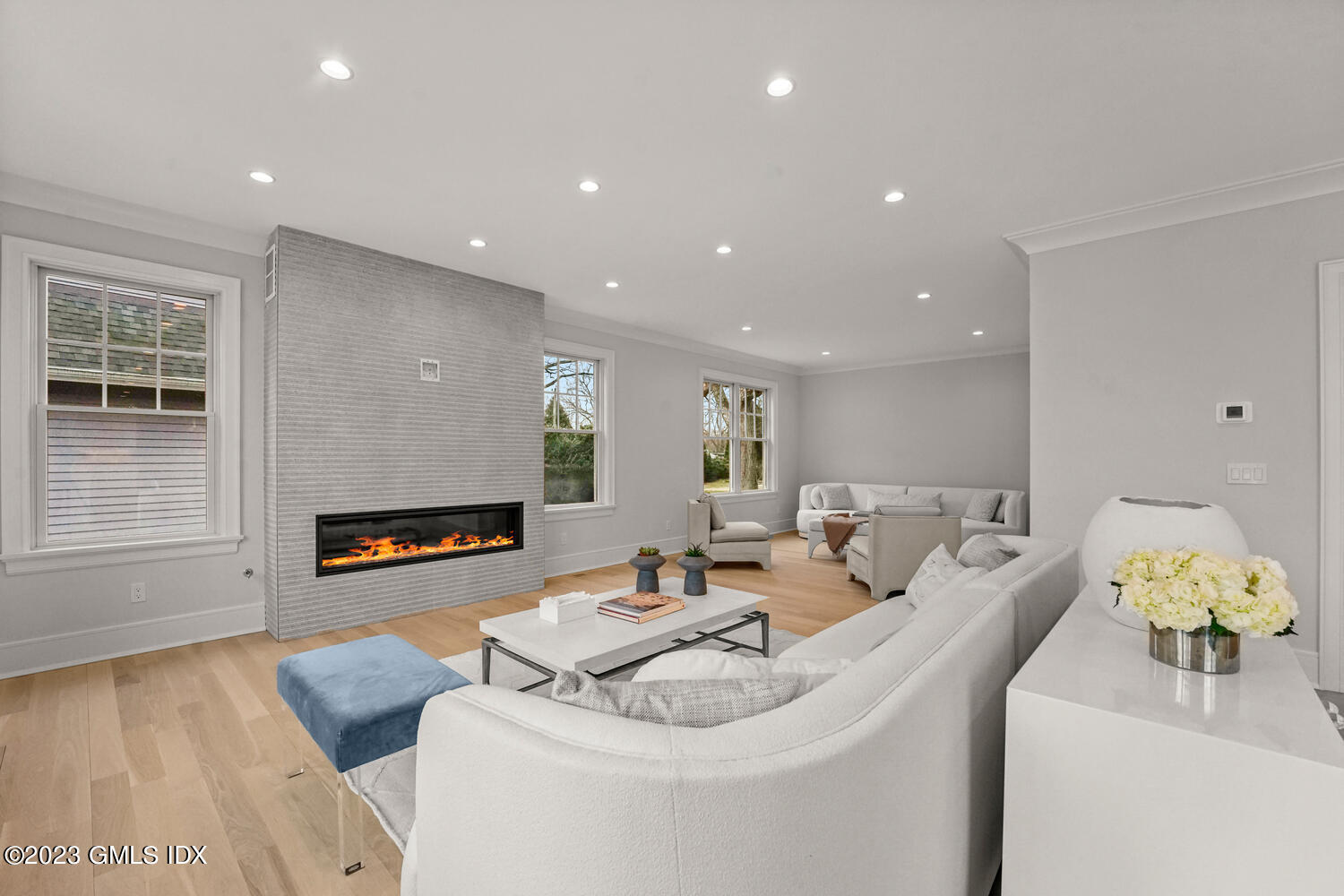 6 Pleasant View Place