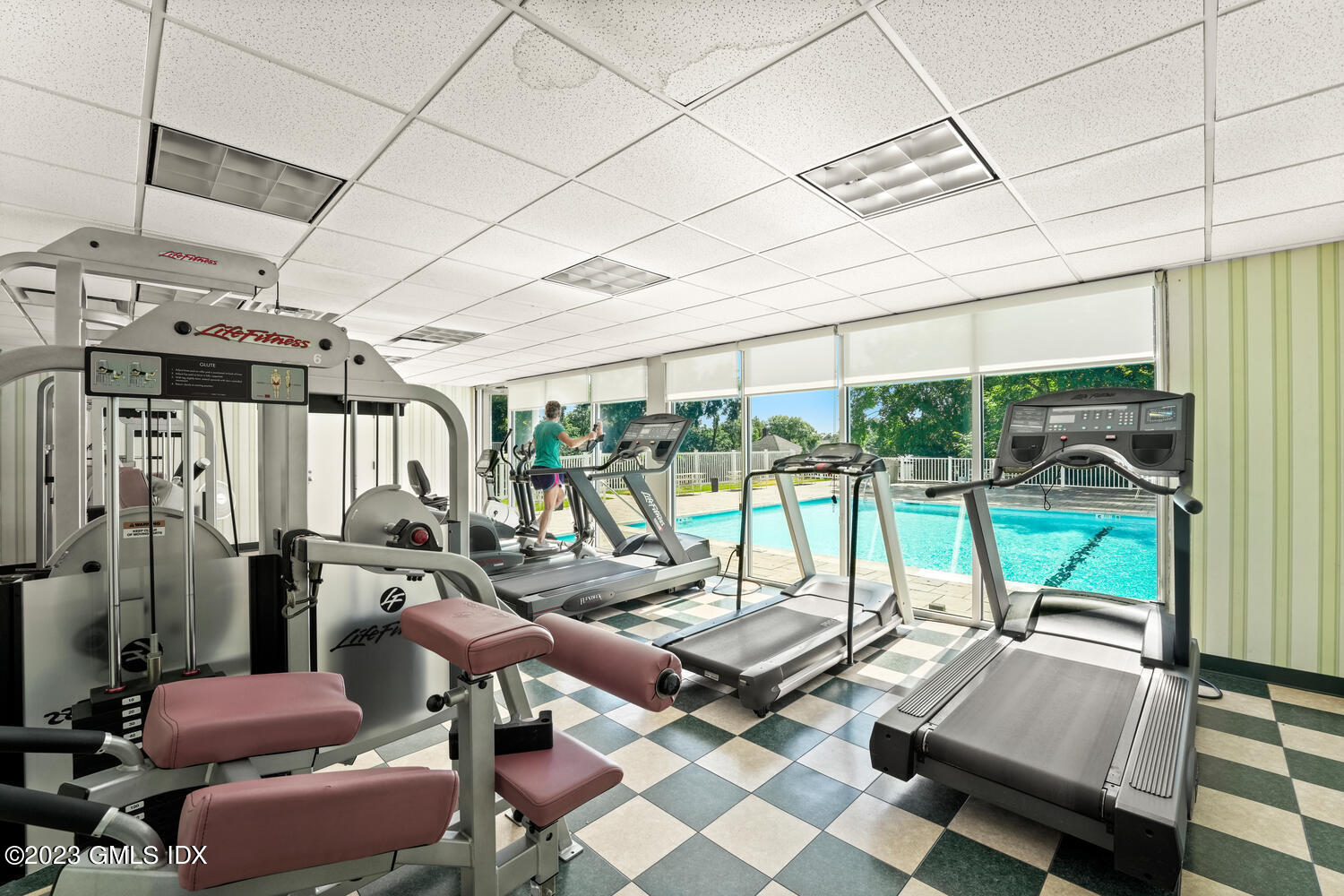 1 Strawberry Hill Avenue, 3B