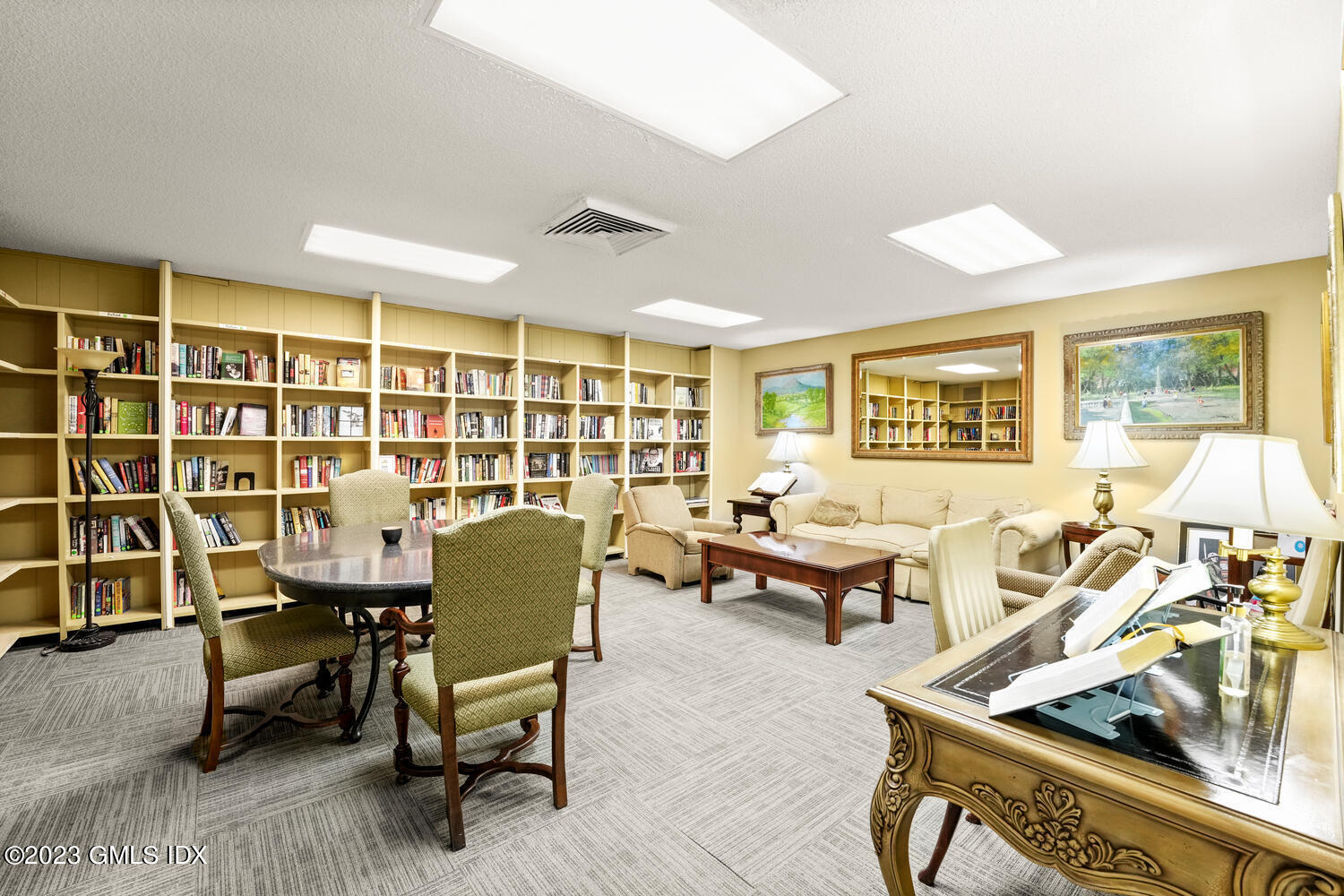 1 Strawberry Hill Avenue, 3B