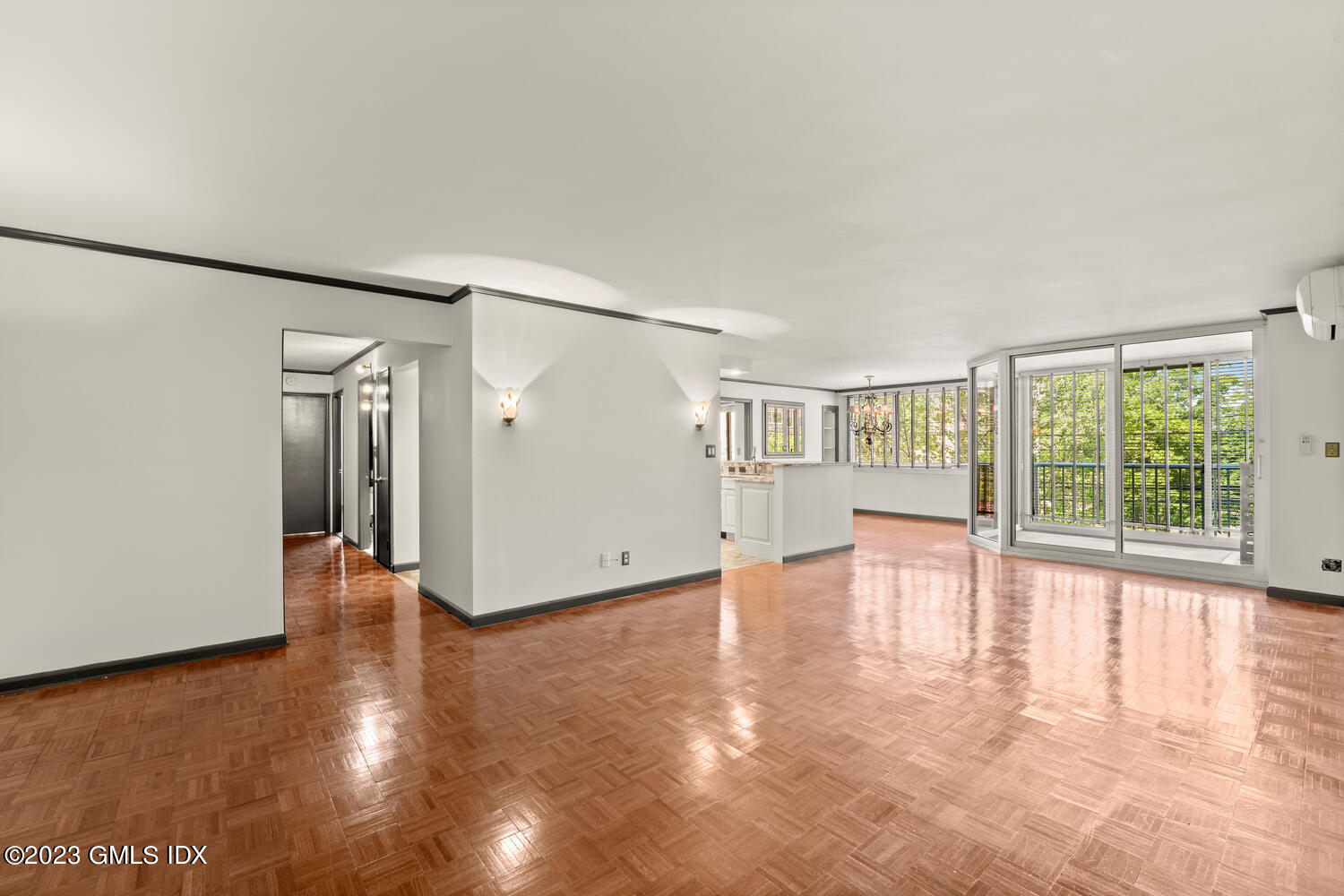 1 Strawberry Hill Avenue, 3B