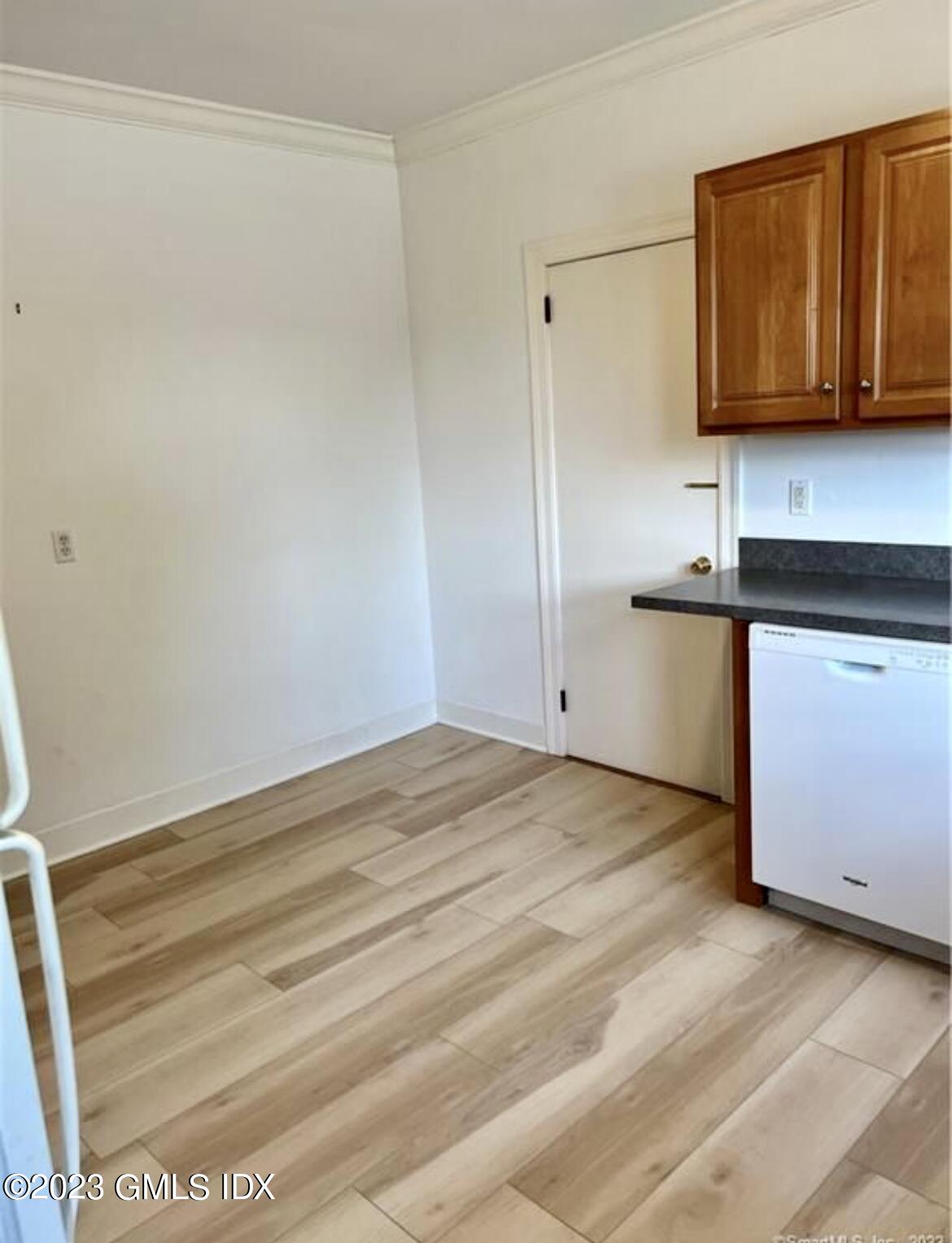 89 Pemberwick Road, 2