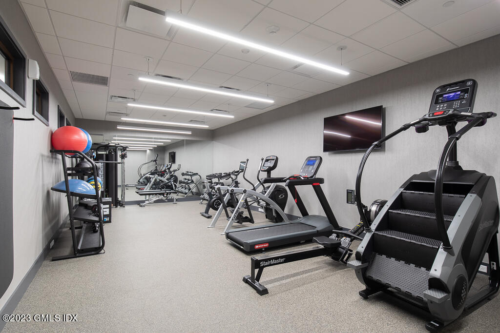 10 Glenville Street, 205