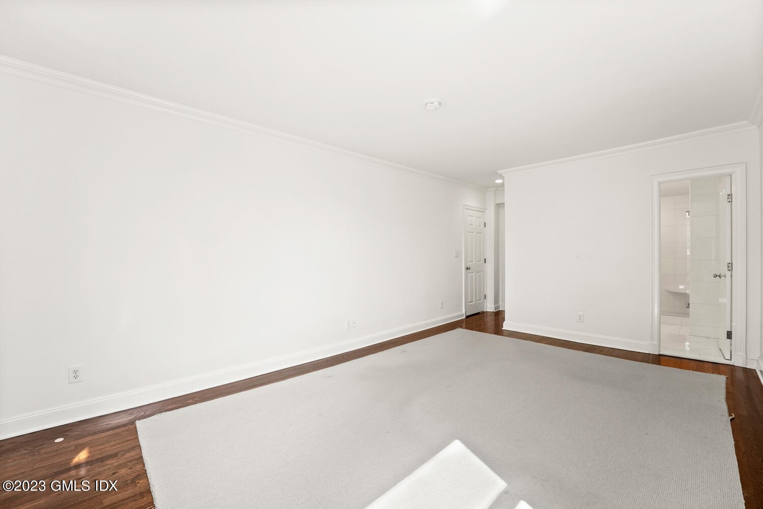 3 Putnam Hill Unit: 4H