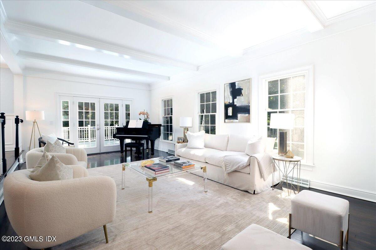 62 N Old Stone Bridge Road