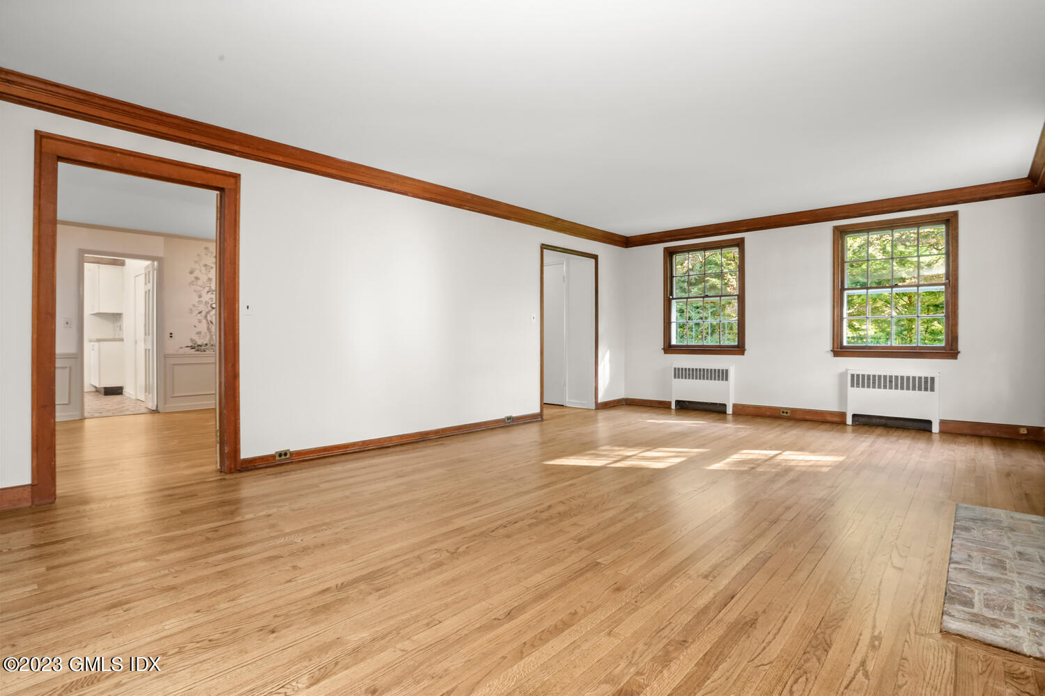 35 Ridgeview Avenue