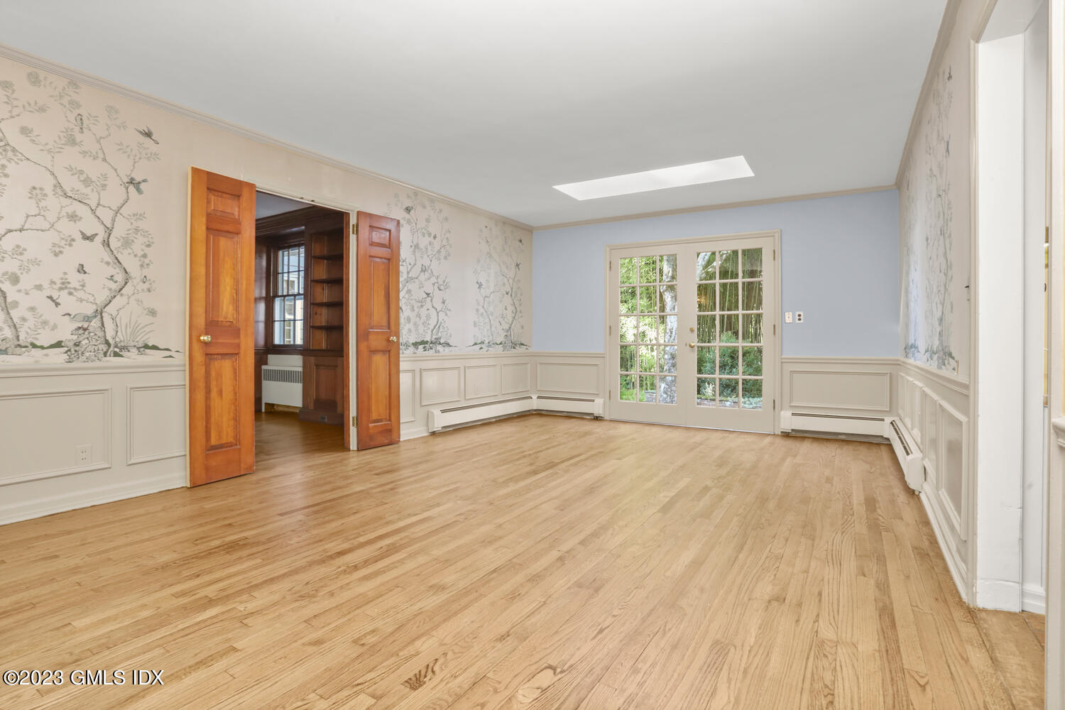 35 Ridgeview Avenue