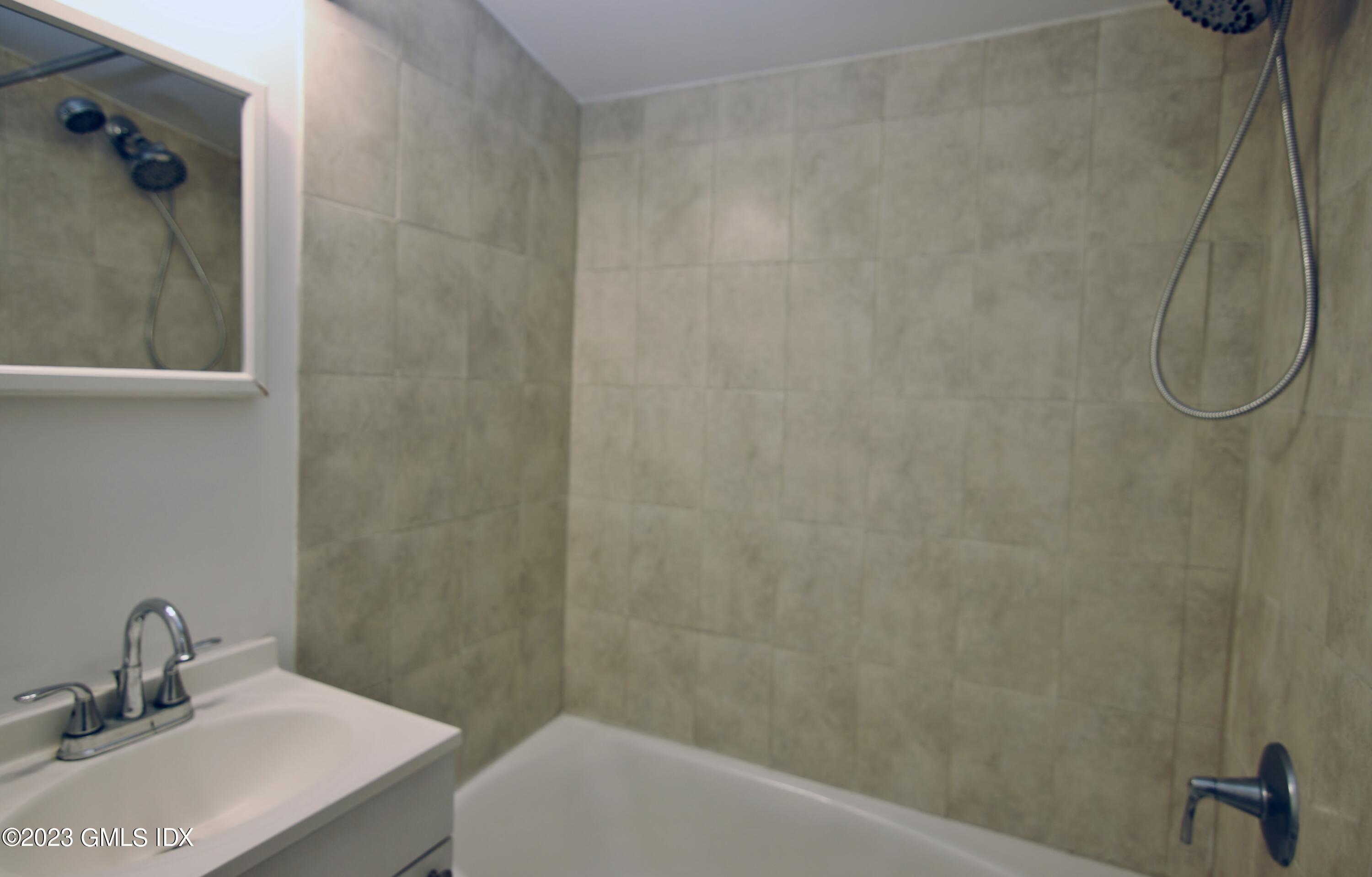 14 Cos Cob Avenue Unit: 2