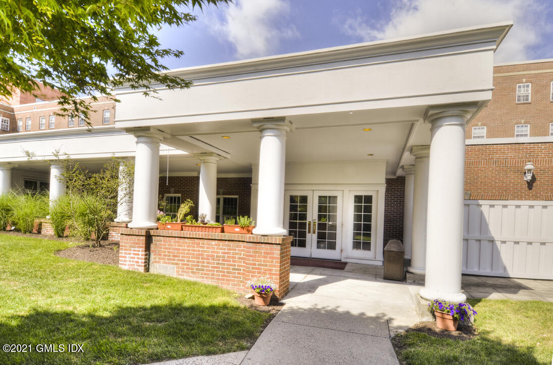 59 Courtland Avenue, 1Q