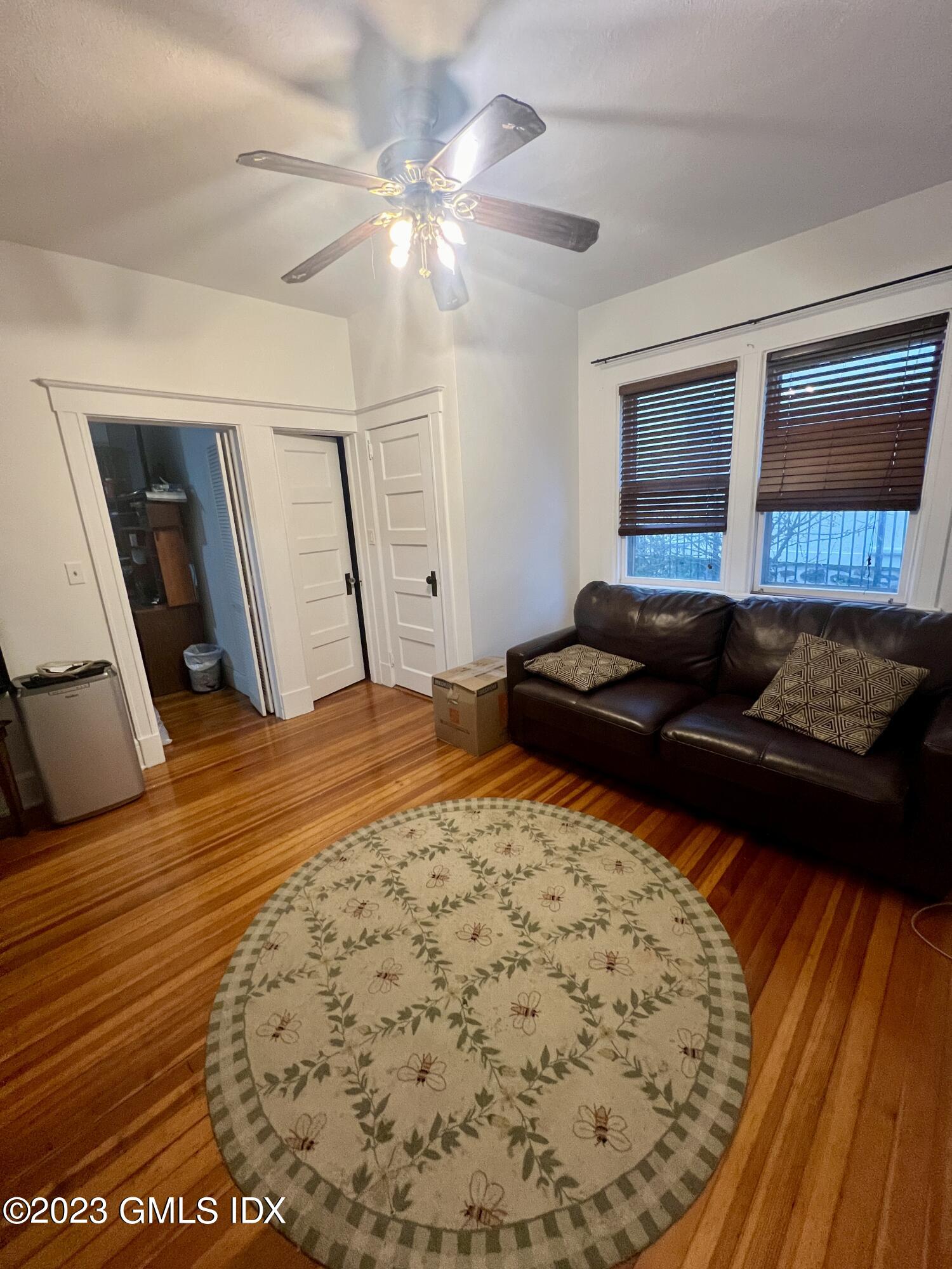 293 Delavan Avenue, 1