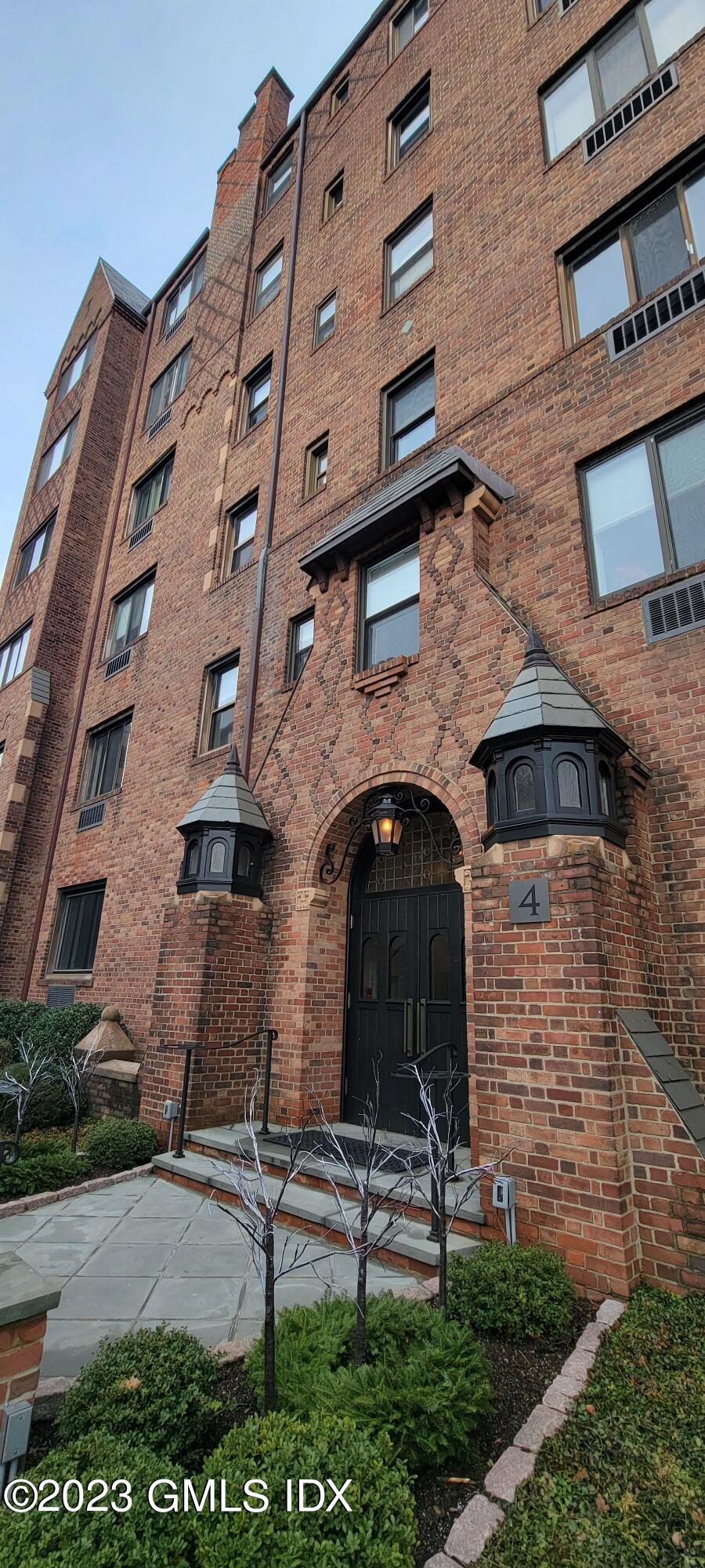 4 Lafayette Court, 4A