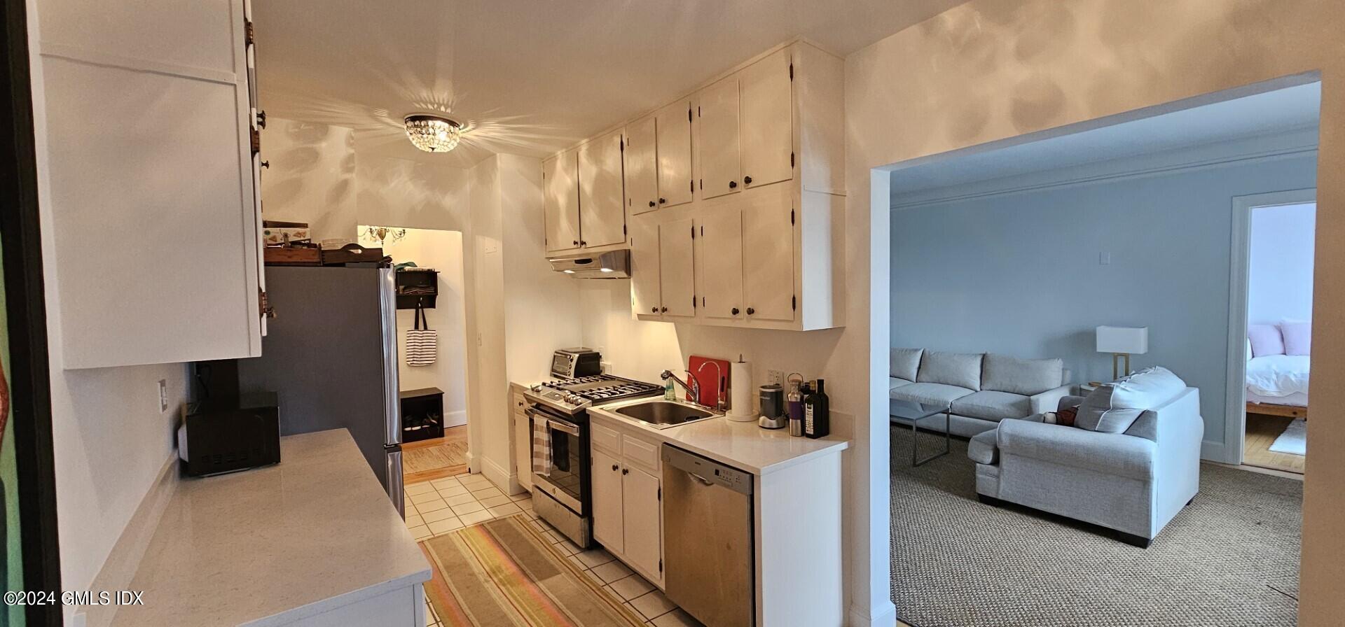 4 Lafayette Court, 4A