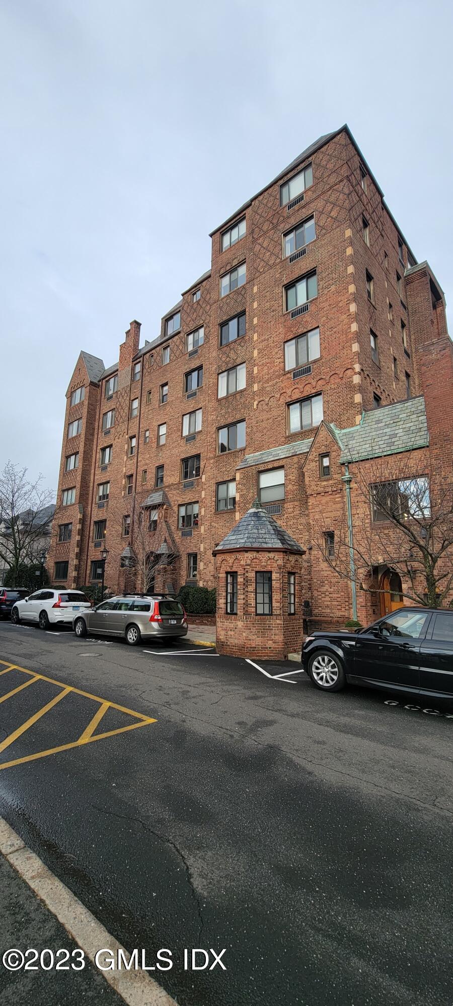 4 Lafayette Court, 4A