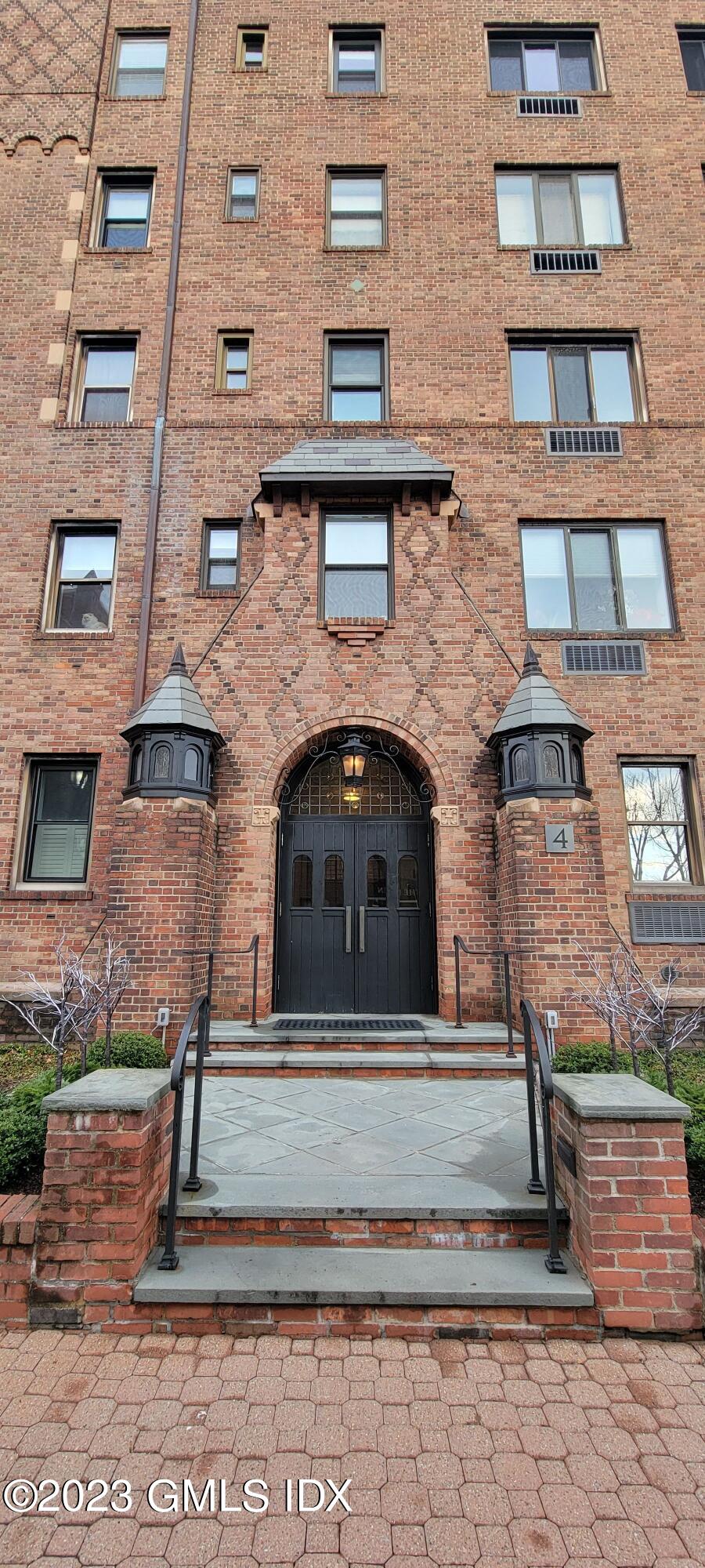 4 Lafayette Court, 4A