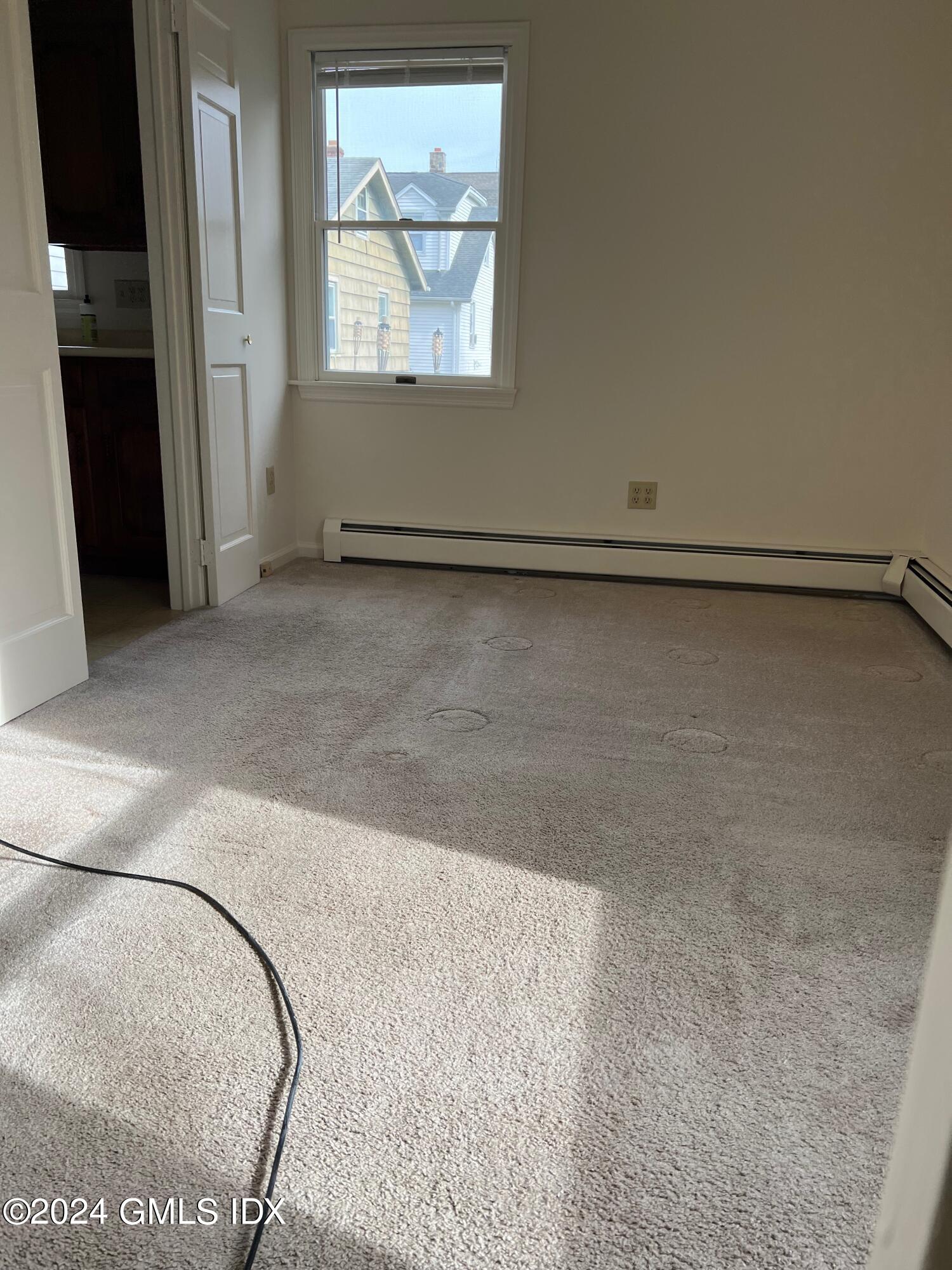 81 View Street West, Back